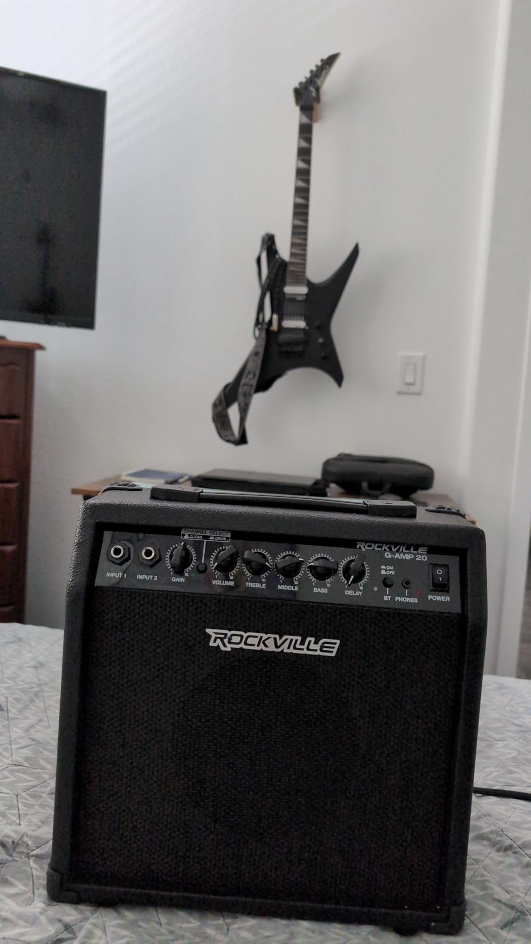 Rockville G-AMP 20W Guitar Amplifier Combo with Bluetooth, Delay, Dual Guitar Inputs, Clean/Overdrive, EQ Controls, Portable for Practice and Small Gigs customer photo 2