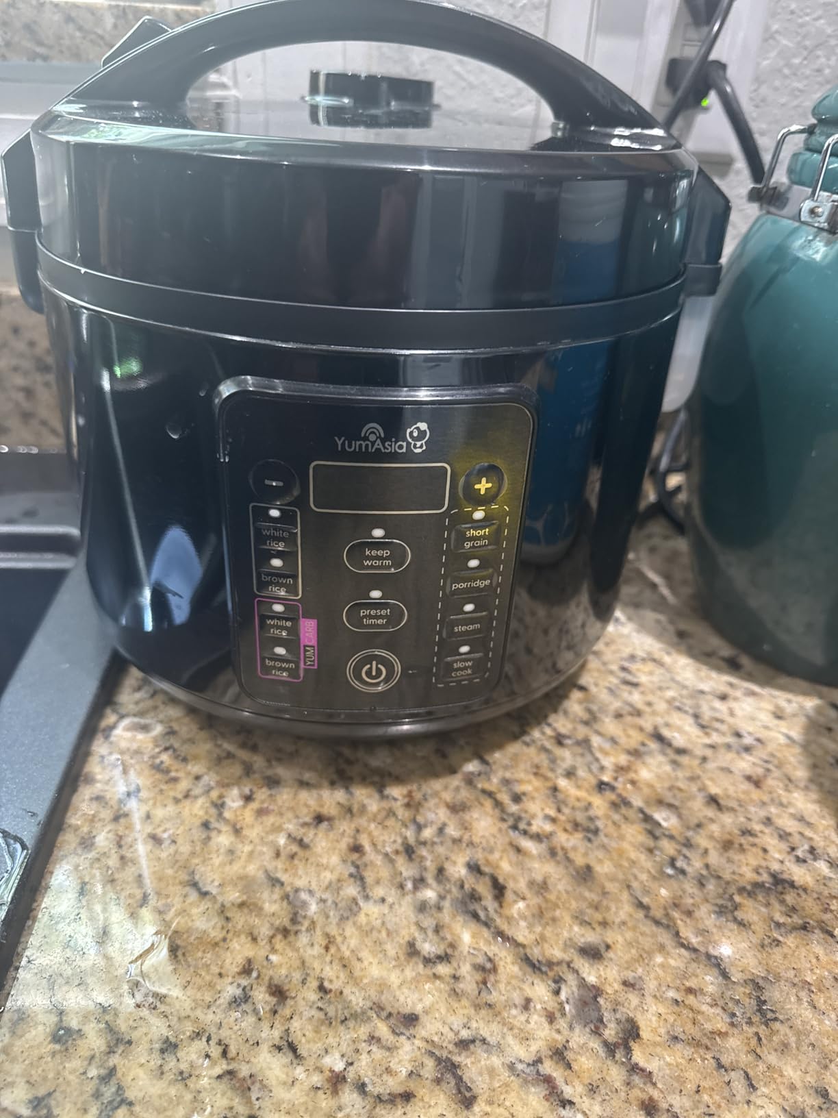 Yum Asia Kumo YumCarb Rice Cooker with Ceramic Bowl and Advanced Fuzzy Logic, (5.5 Cups, 1 Litre), 5 Rice Cooking Functions, 3 Multicooker Functions, 110V US Power (Light Stainless Steel) customer photo 2
