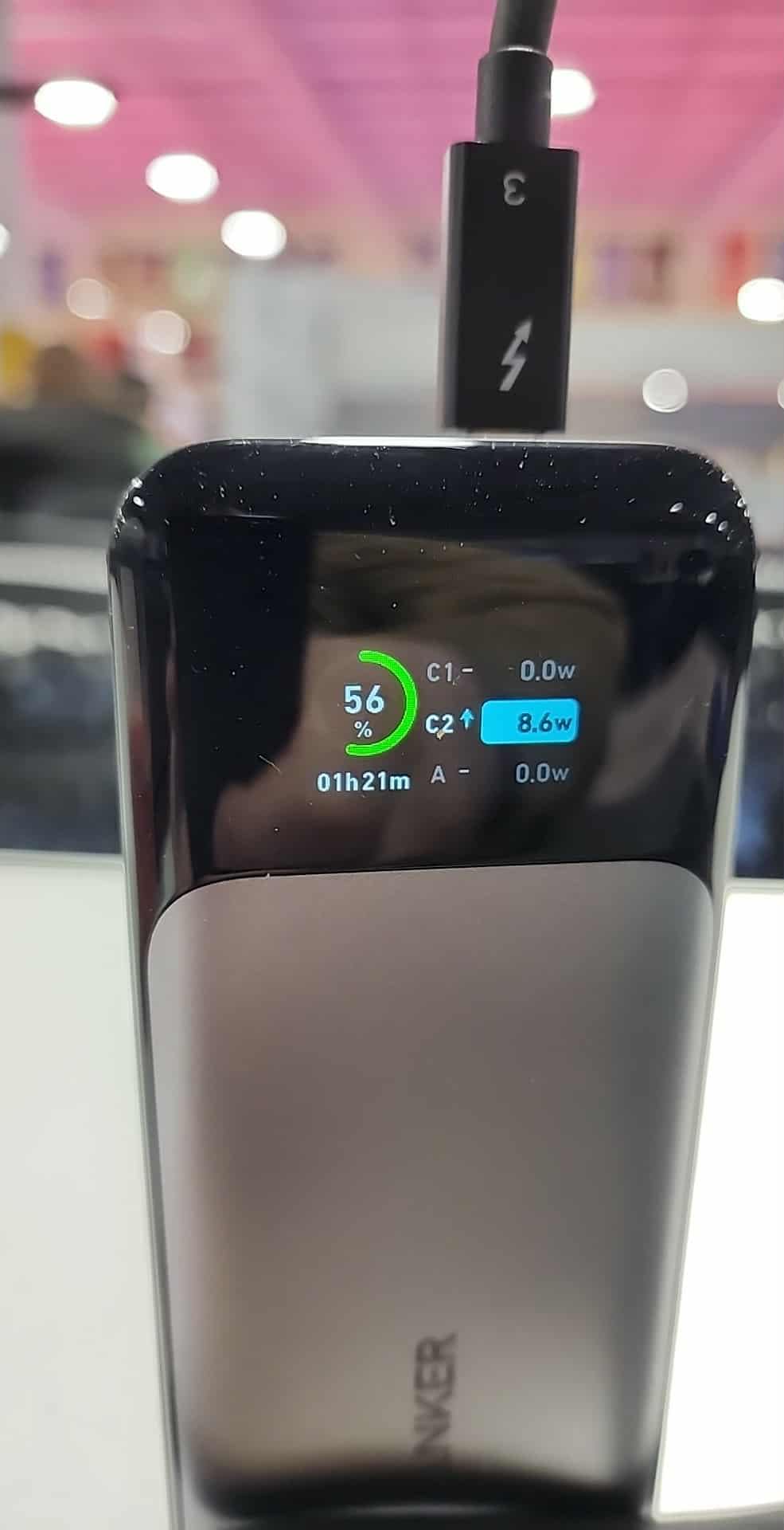 Anker 737 Power Bank, 140W Max 3-Port Laptop Portable Charger, 24,000mAh, Smart Display, Compatible with iPhone 16/15/14 Series, Vision Pro, Samsung, MacBook, and More customer photo 1