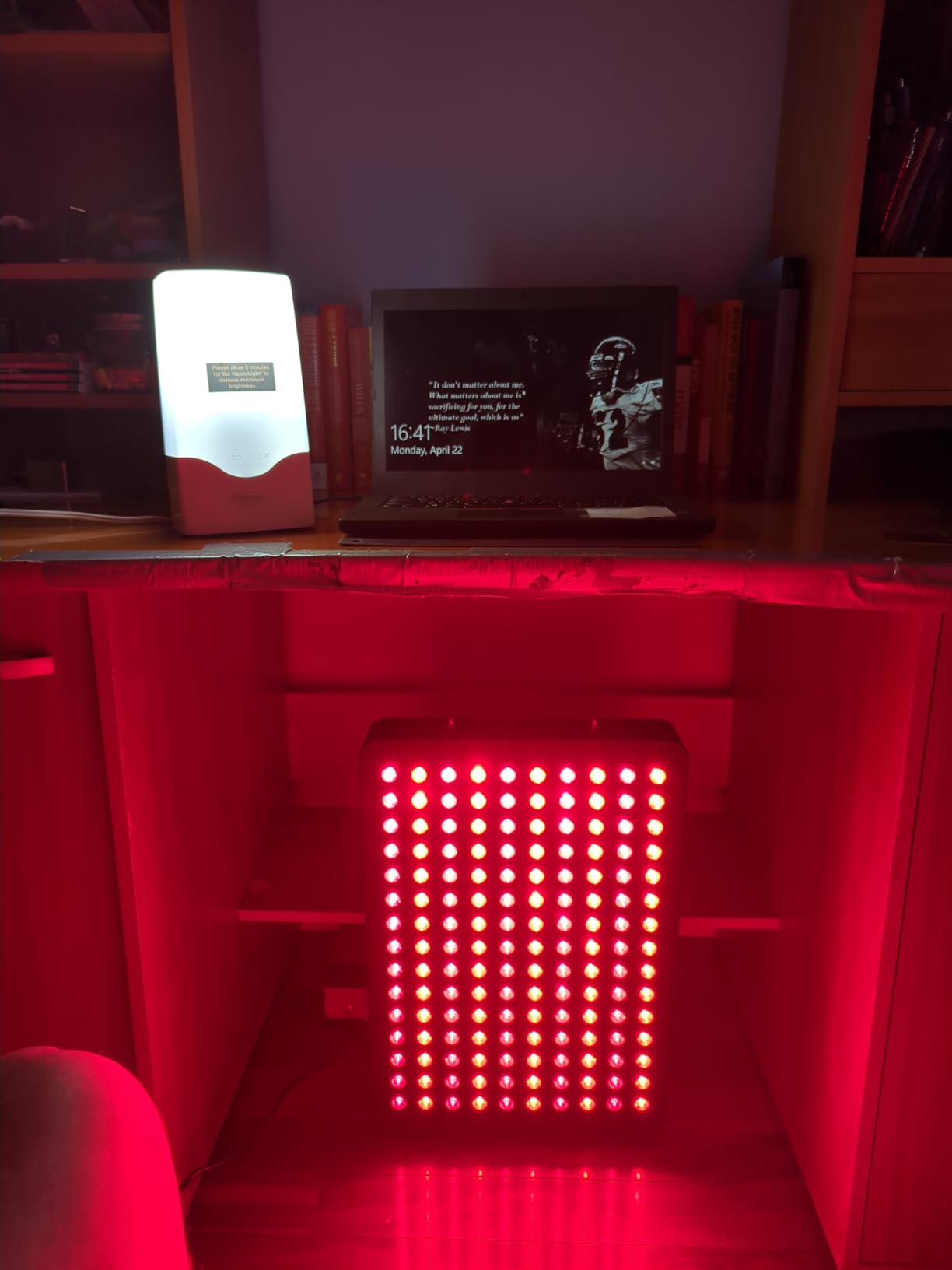 BestQool Red Light Therapy Device - 4 Wavelengths Full Body Near Infrared Red Light Therapy for Face, Elite Grade Dual Chip 150 LEDs, High Power Output Red Light Panel and Infrared Light Lamp, 250W customer photo 2