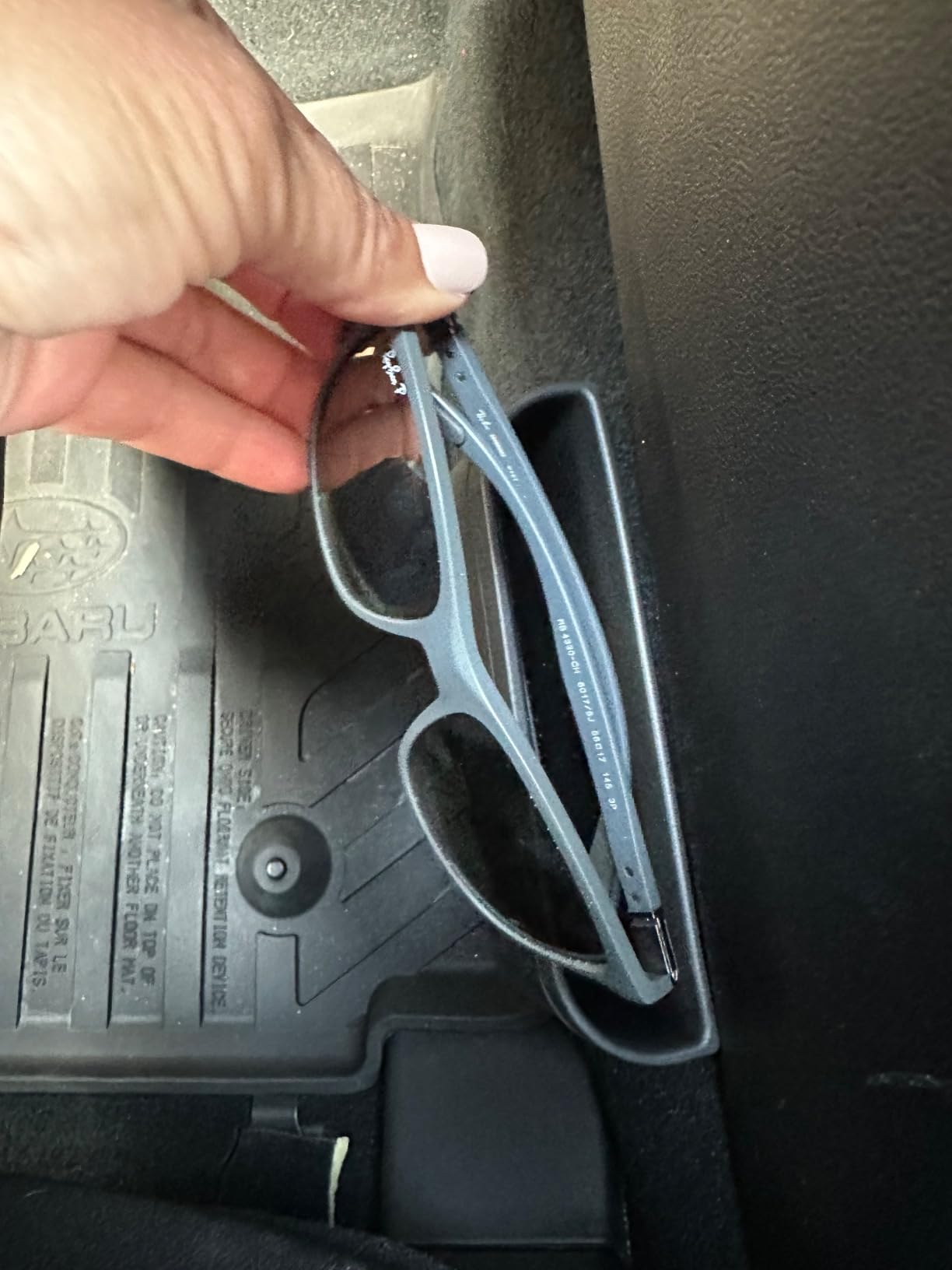 for Tesla Model Y 3 Sunglasses Holder Center Console Organizer Tray Storage Box Key Card Coin Holder Silicone Hook for Flocking Tesla Accessories customer photo 1