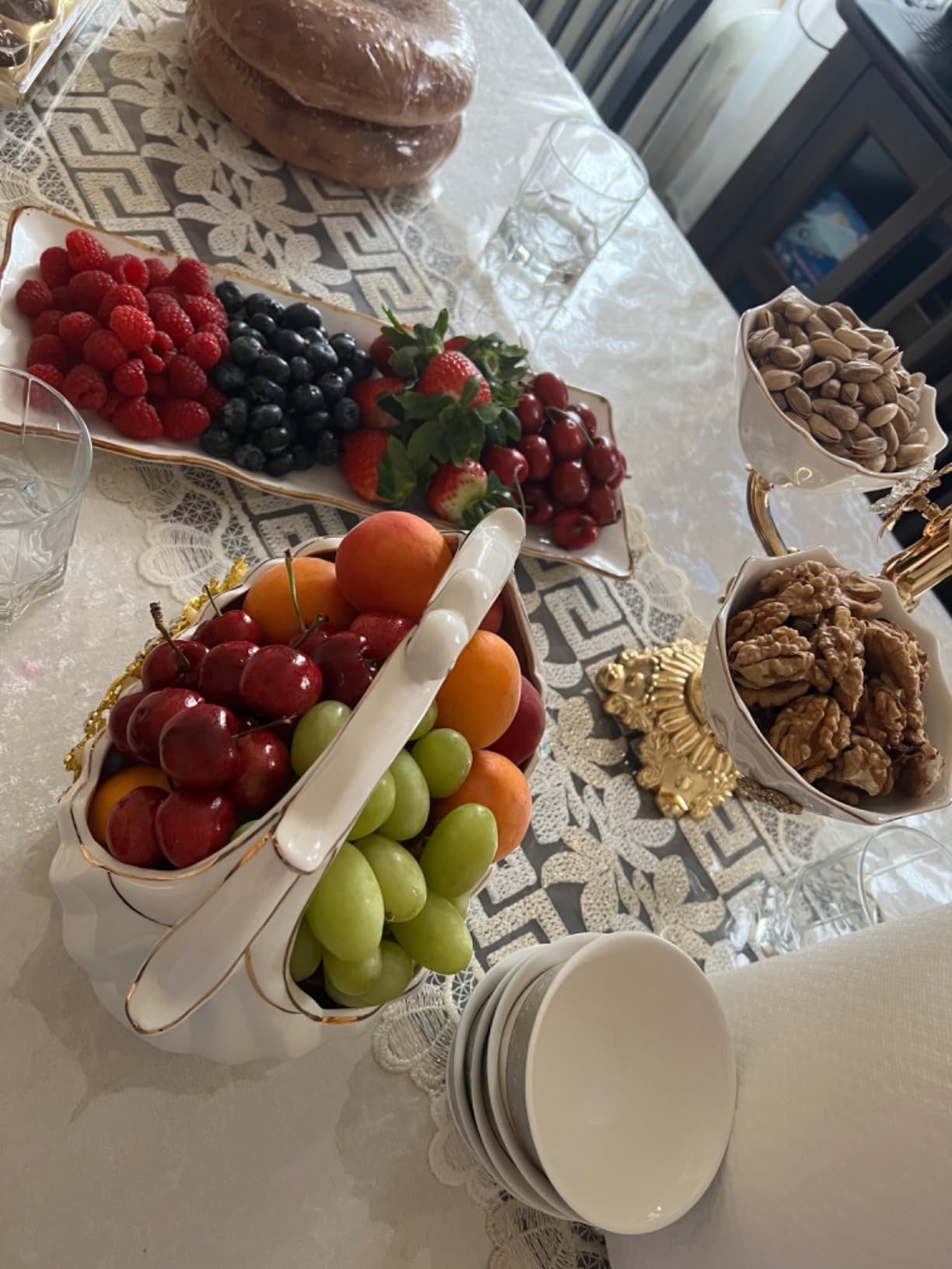 ONEMORE Large Serving Platters, 15 inch Serving Plates Set of 2, Ceramic Platters for Serving Food, Oven Safe Serving Trays and Platters for Entertaining Party, Creamy White customer photo 1