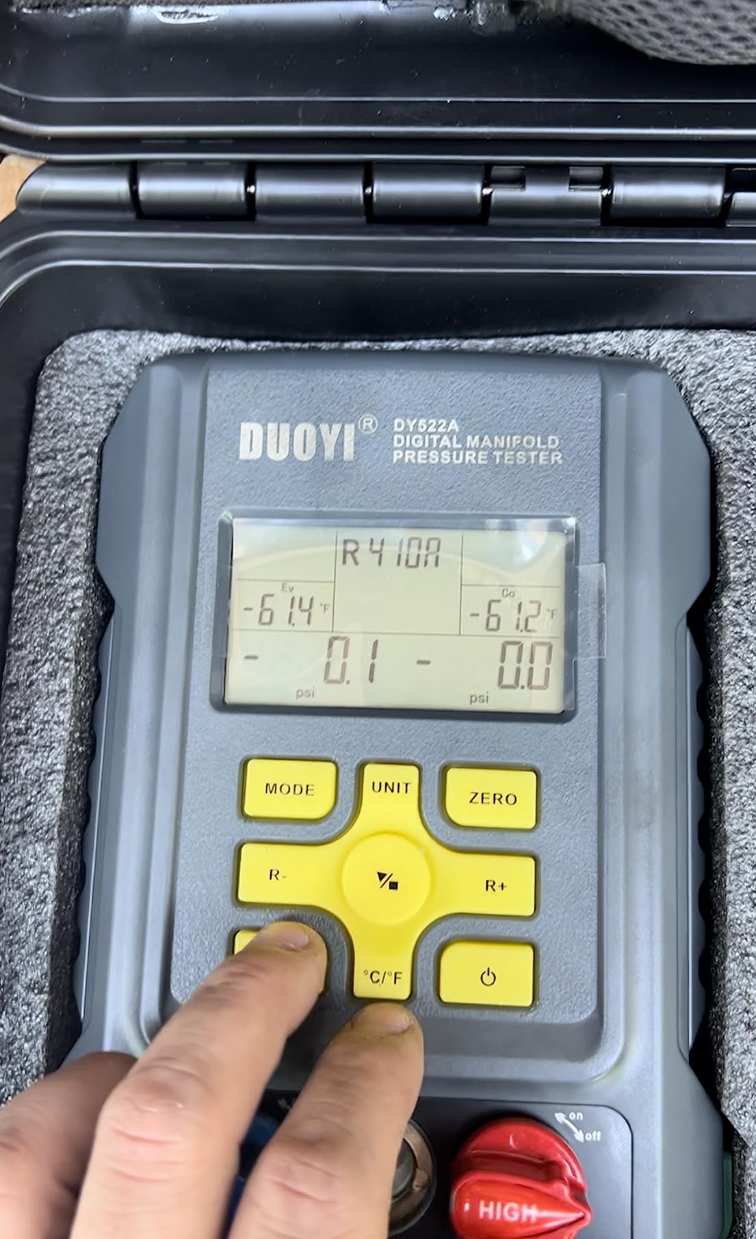 HVAC Digital Manifold Gauge Set for 92 Refrigerant Digital HVAC Gauges Pressure&Temp Test R134A R410A R404A R22 Refrigerant Gauges with Hoses, Upgraded Ball Valve,for Air Conditioning & Refrigeration customer photo 2
