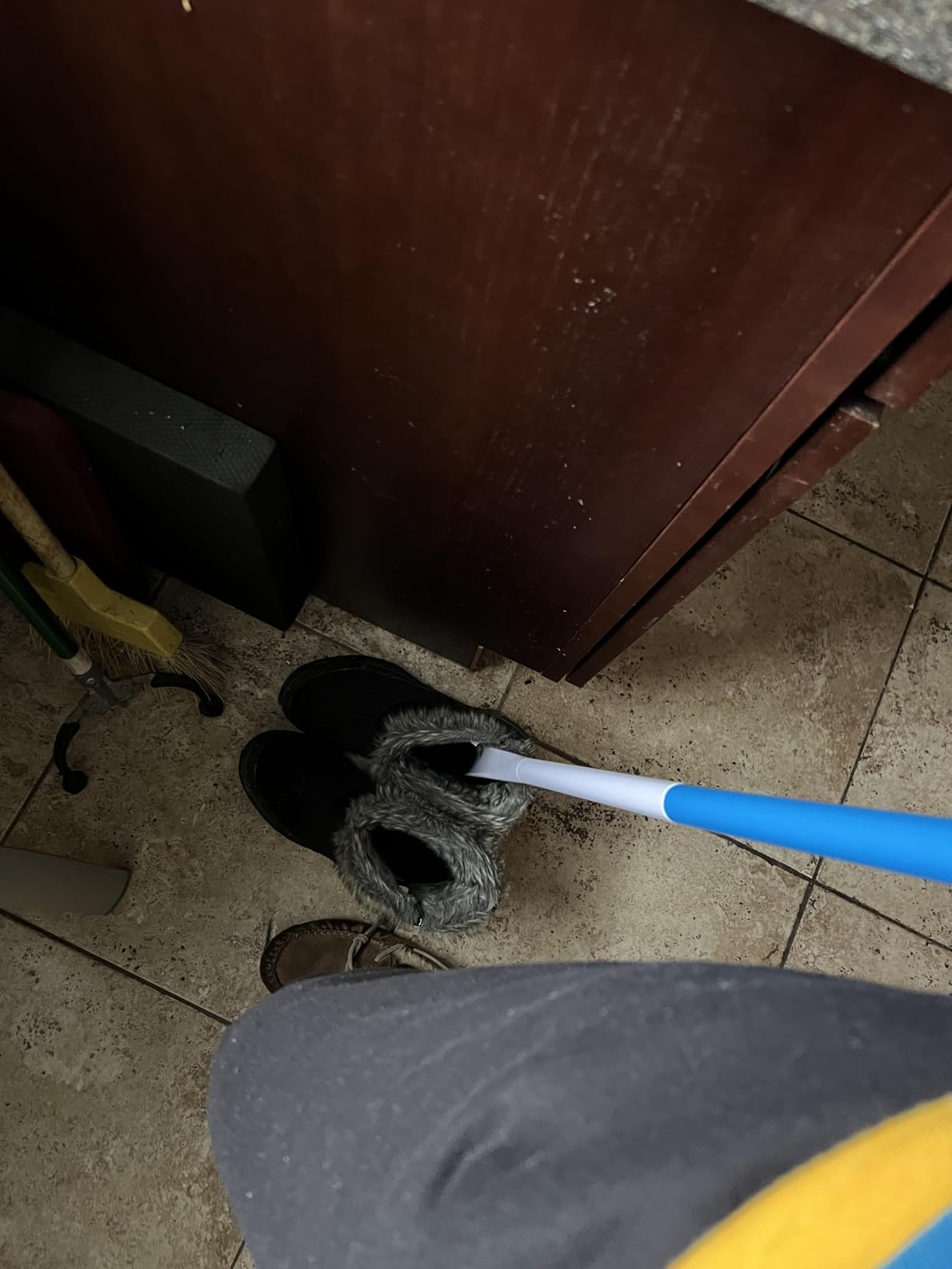 Phantawell 35.5 Inch Long Handled Shoe Horn, Dressing Stick, Sock Remover Aid Helper customer photo 2