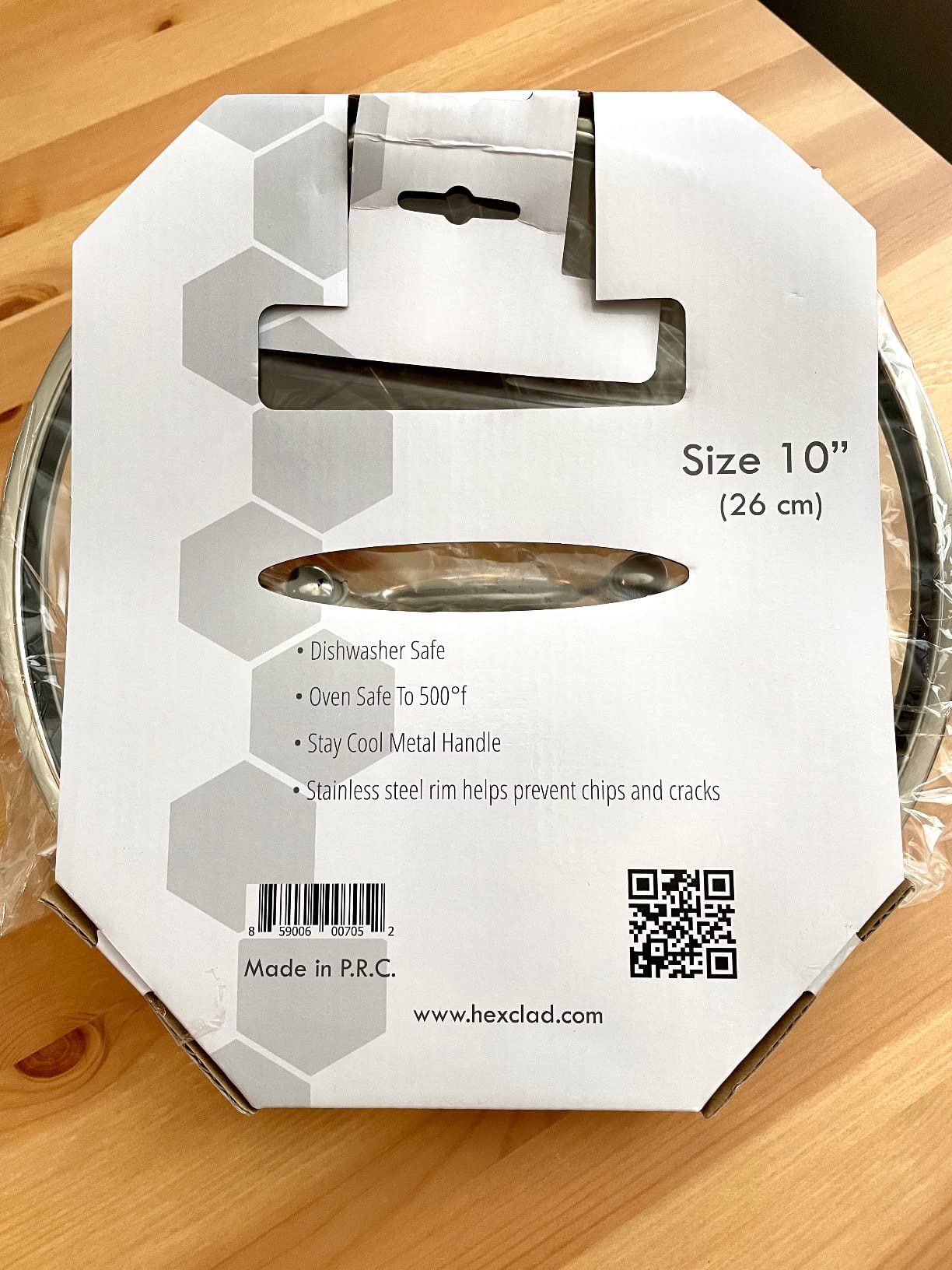 HexClad 6 Piece Hybrid Nonstick Frying Pan Set, 8, 10 and 12-Inch Frying Pan Set with Lids, Stay-Cool Handles, Dishwasher and Oven Safe, Induction Ready, Compatible with All Cooktops customer photo 1