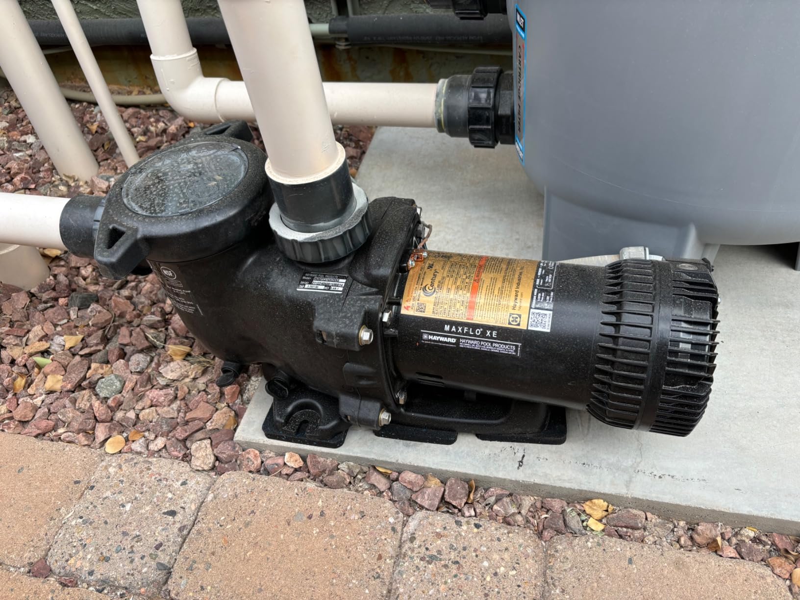 Hayward MaxFlo XE 2.25 HP 230/115V Ultra High Efficiency Variable Speed In Ground Swimming Pool Pump Replacement, W3SP2315X20XE customer photo 1