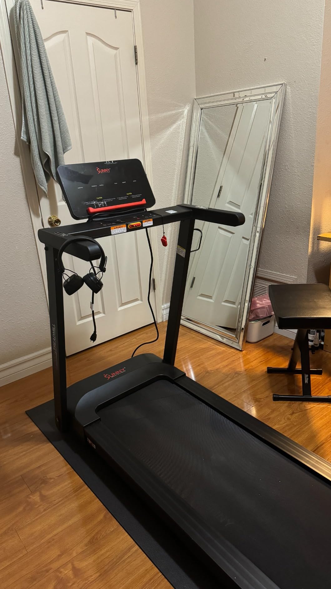 Sunny Health & Fitness Interactive Slim Folding Treadmill customer photo 1