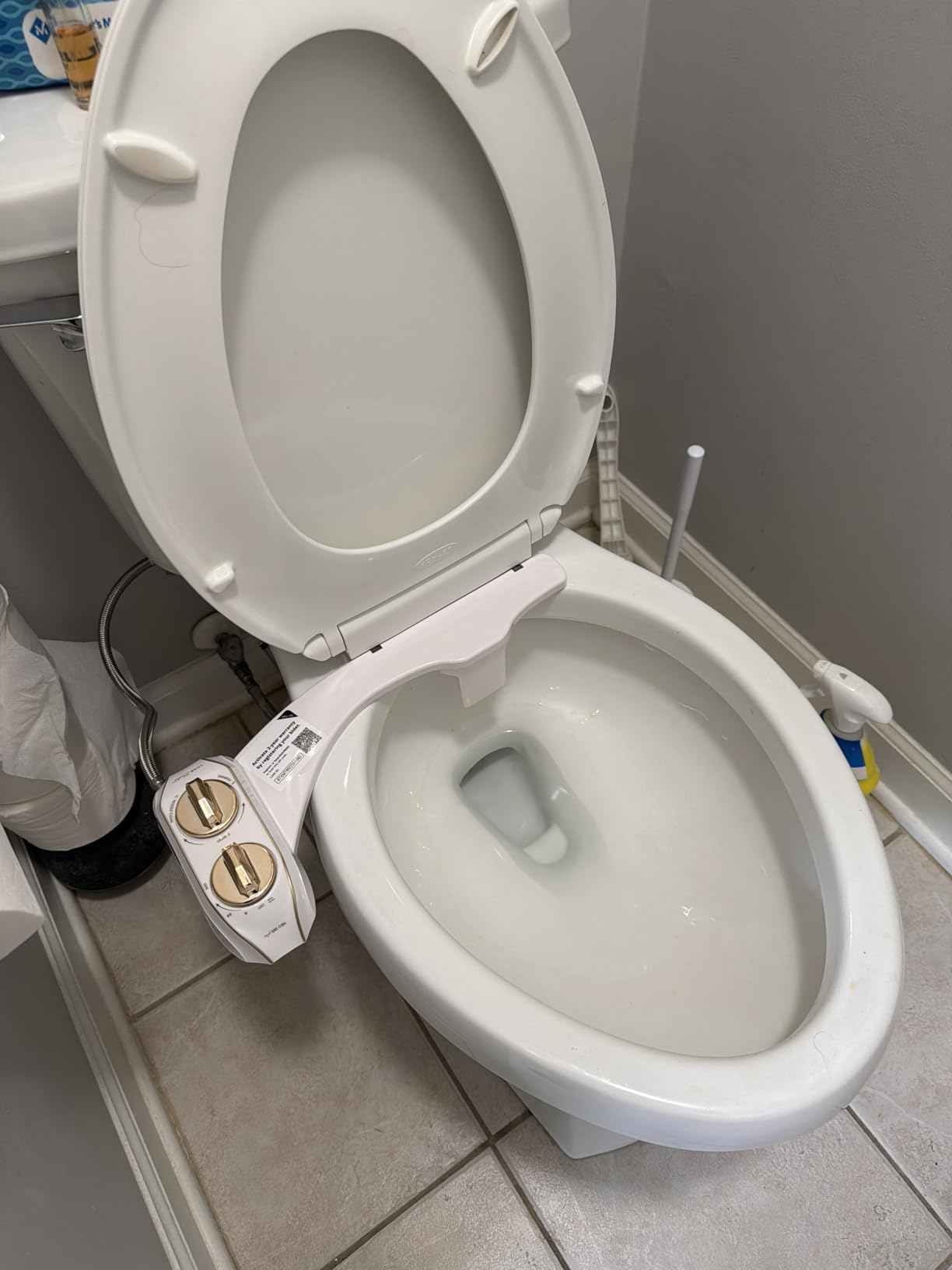 LUXE Bidet NEO 185 Plus - dual Nozzle, Non-Electric Bidet Attachment for Toilet Seat, Patented Slide-In Install, 360° Self-Clean, EZ-Lift to Clean, Feminine & Rear Wash (Chrome) customer photo 1