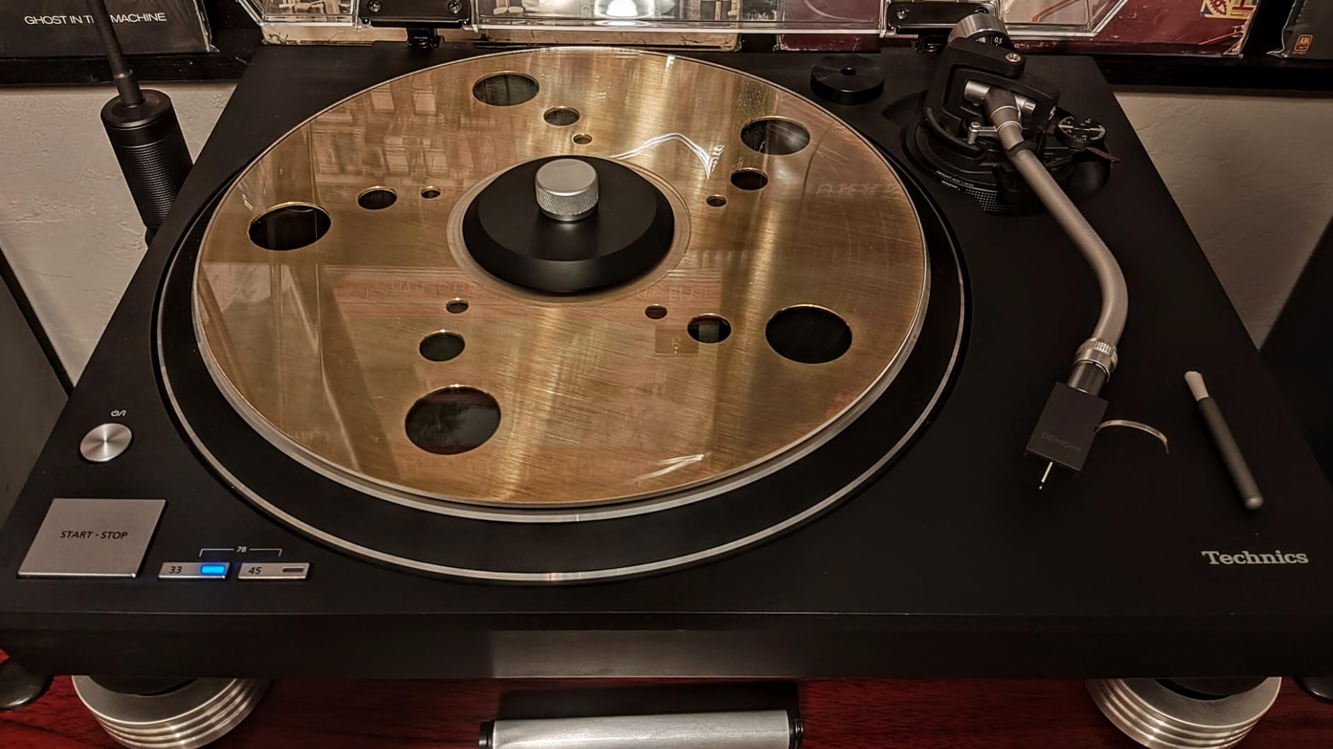 Technics Turntable, Premium Class HiFi Record Player with Coreless Direct Drive Motor, Stable Playback, Audiophile-Grade Cartridge and Auto-Lift Tonearm, Dustcover Included - SL-100C, Black customer photo 2