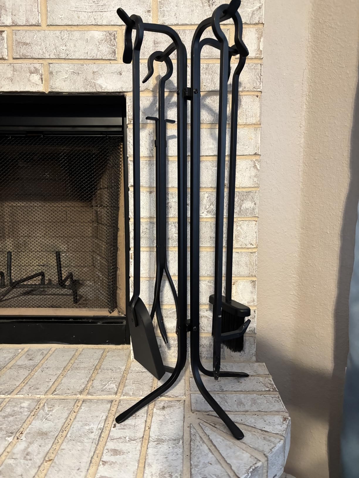 FEED GARDEN Fireplace Tools Set 5 Pieces, 30 Inch Modern Wrought Iron Outdoor Fireplace Accessories Set Long Holder Indoor with Poker, Tongs, Shovel, Brush, Base Black customer photo 2