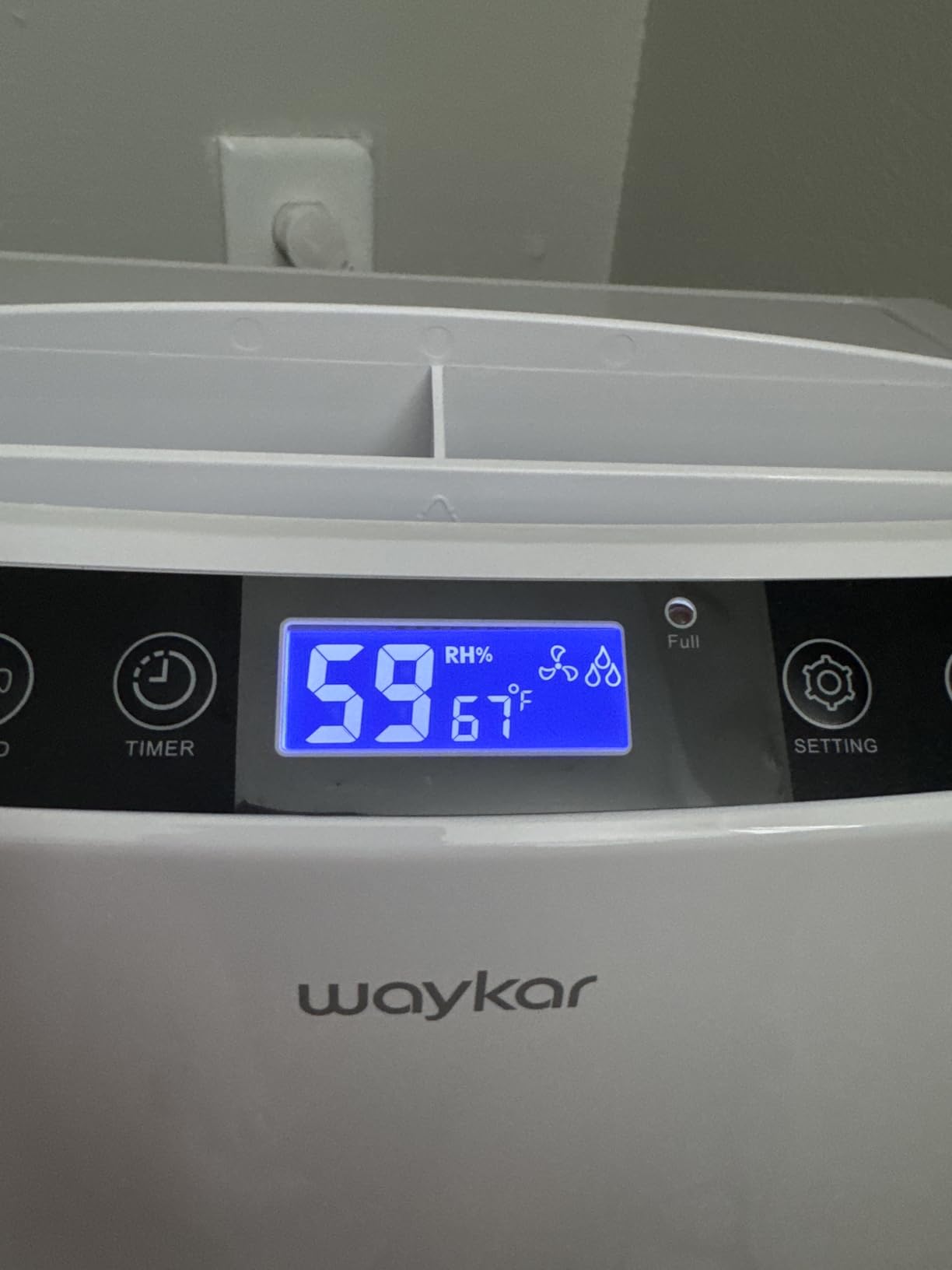 Waykar 80 Pints Energy Star Dehumidifier for Spaces up to 5,000 Sq. Ft at Home, in Basements and Large Rooms with Drain Hose and 1.14 Gallons Water Tank customer photo 2