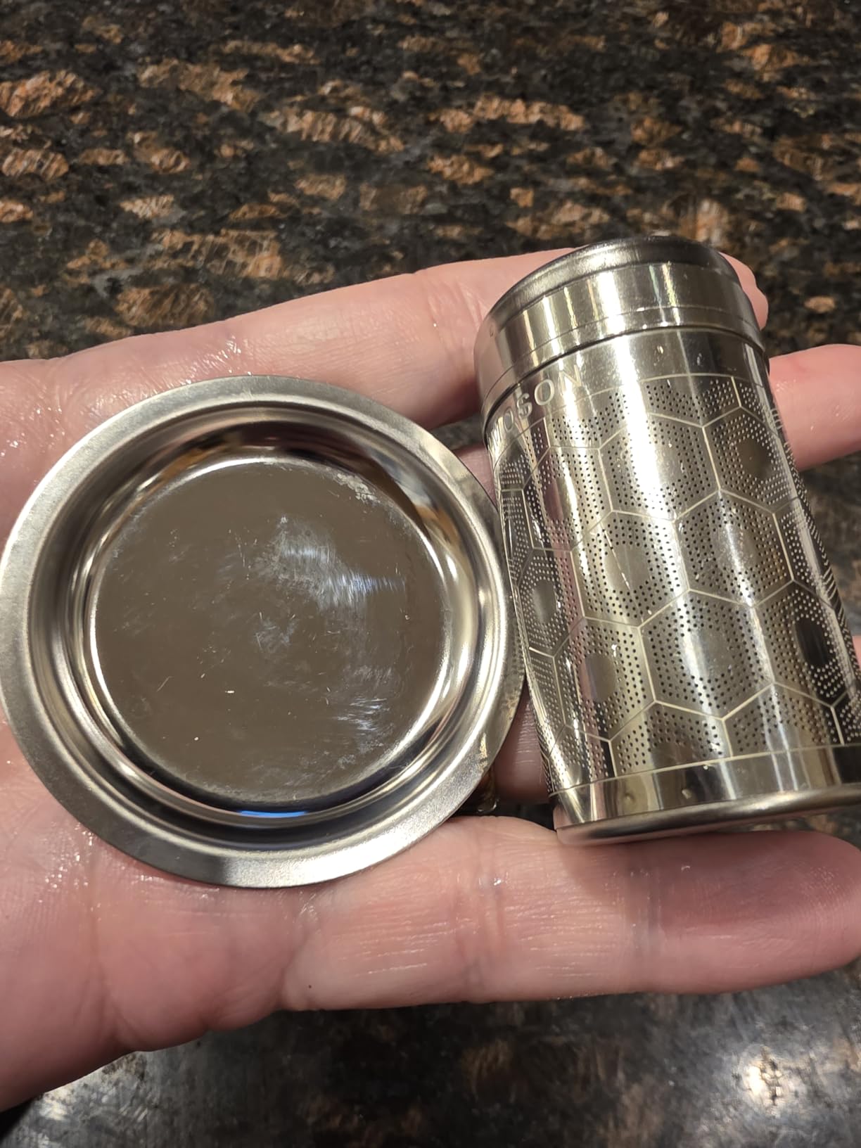 Reinmoson Tea Strainers for Loose Tea, Extra Fine Mesh Tea Infuser, 304 Stainless Steel & Updated Slim Threaded Lid customer photo 2