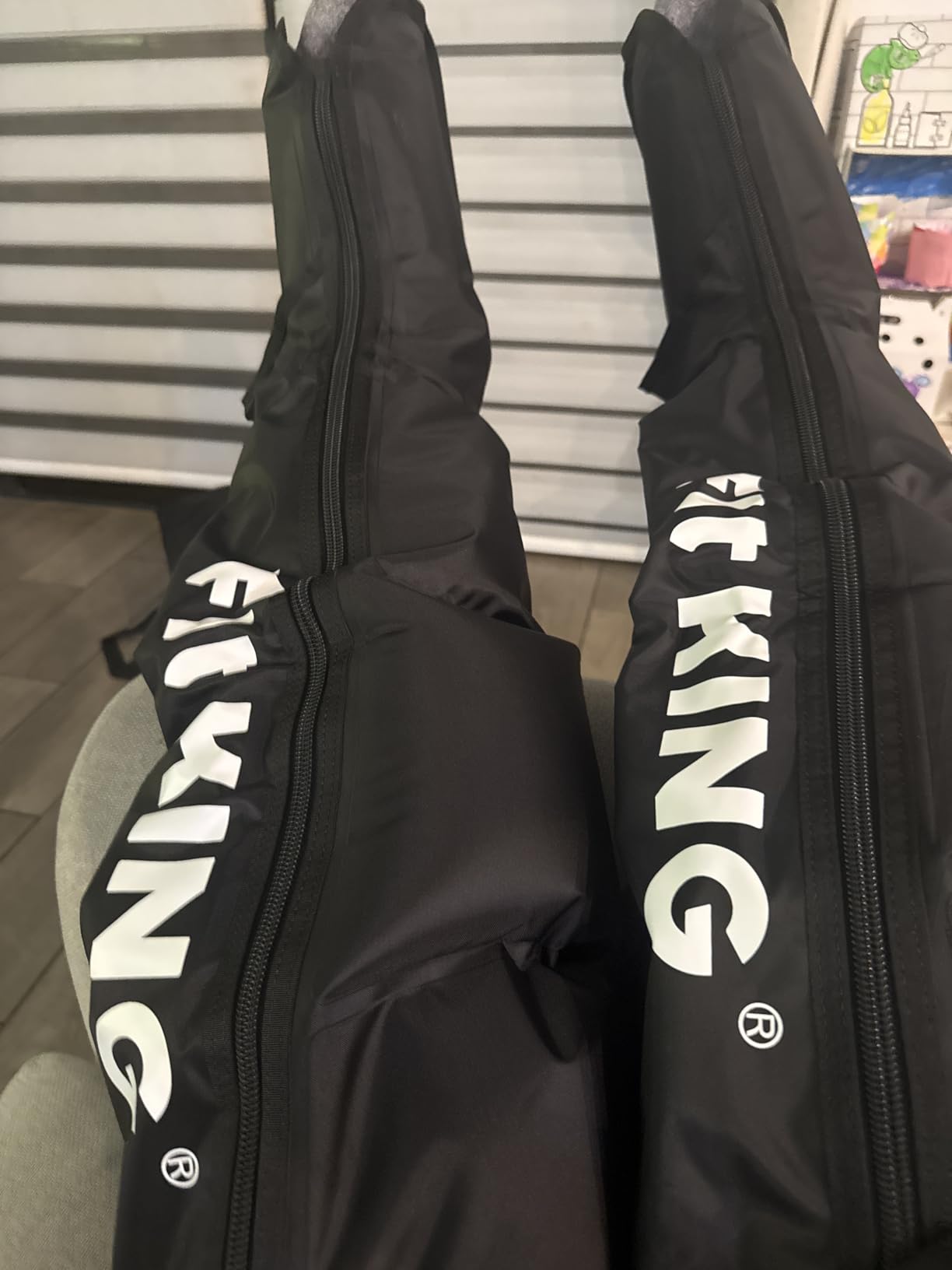 FIT KING Air Compression Recovery System, Dynamic Pressure for Circulation Improvement and Fast Recovery, Sequential Massage Boots for Athletes customer photo 2
