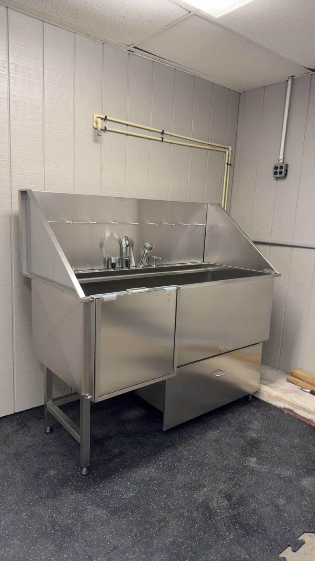 KANIS Professional Dog Washing Station 304 Stainless Steel Pet Wash Sink & Grooming Bathtub w/Shower, Floor Grates and Storage for Large, Medium & Small Pets (Silver, 50 Inches, Left Ramp, 1 Drawer) customer photo 2