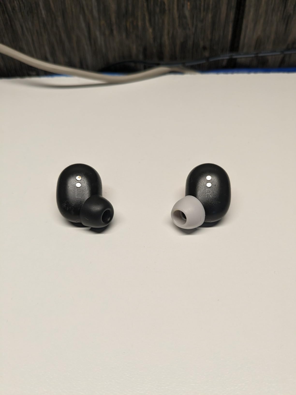 Google Pixel Buds Pro True Wireless Noise Cancelling Bluetooth Earbuds - Coral (Renewed) customer photo 2