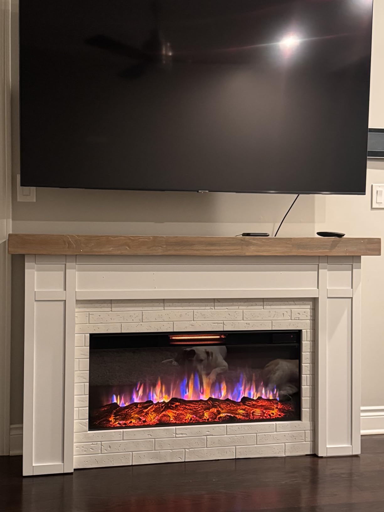 Real Flame Cravenhall Landscape Electric Fireplace with Mantel for Living Room or Bedroom, Replaceable Fireplace Insert Heater, Realistic Log and Flame Effect, Remote Control, Timer, White customer photo 2