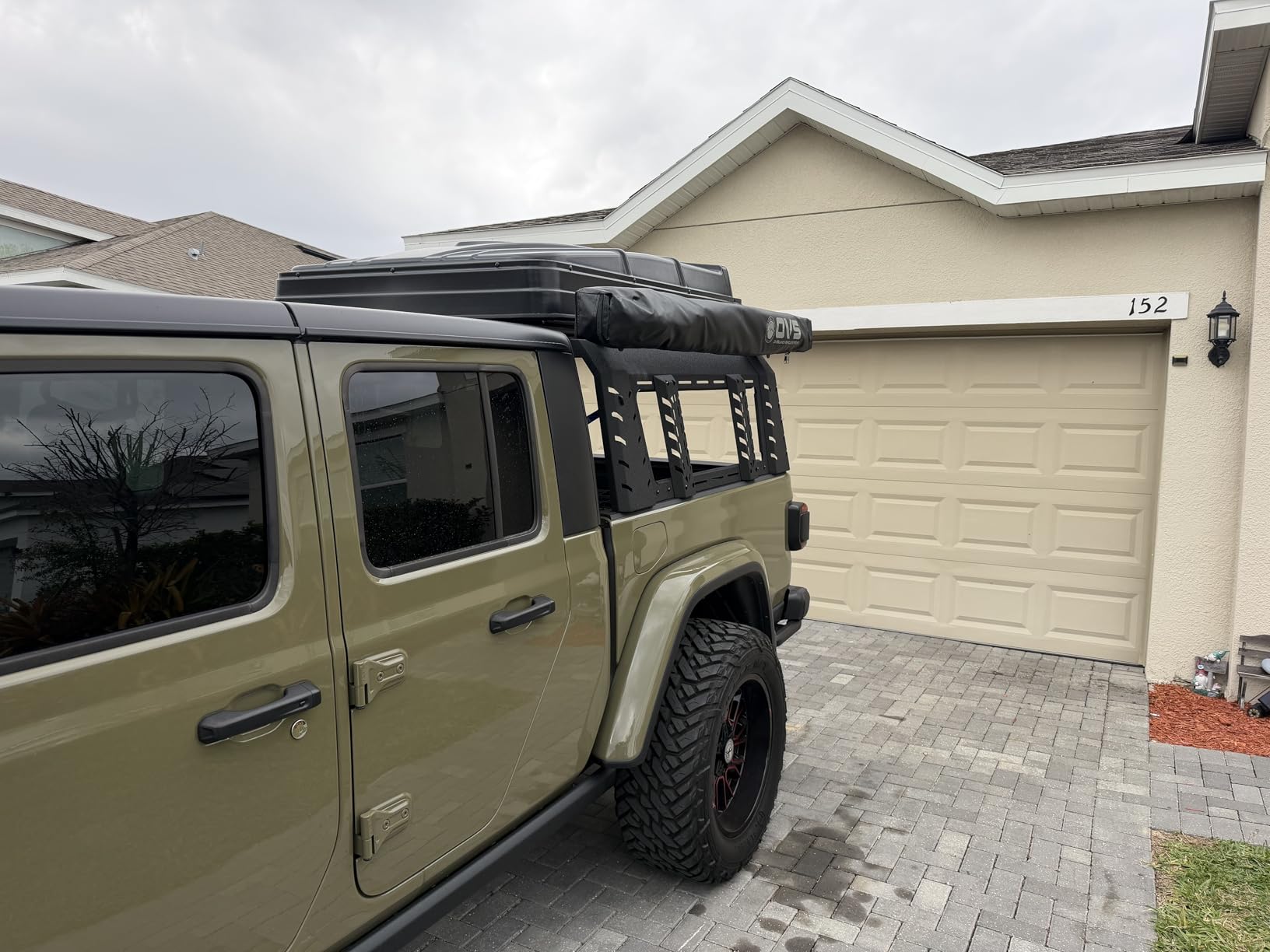 Overland Vehicle Systems HD Nomadic 270 LTE Awning Driver Side | 65 Sq Ft Coverage | Heat-Sealed Seams customer photo 1