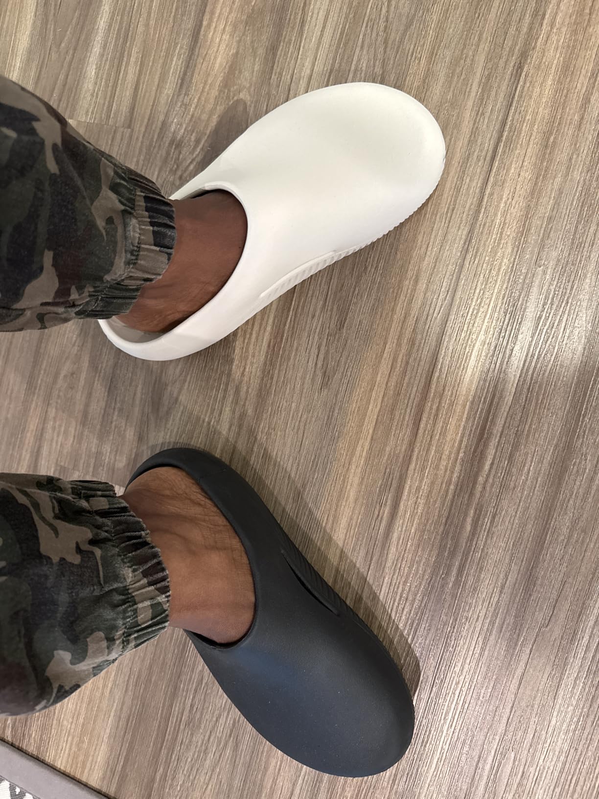Unisex Adult Mellow Recovery Slides customer photo 2