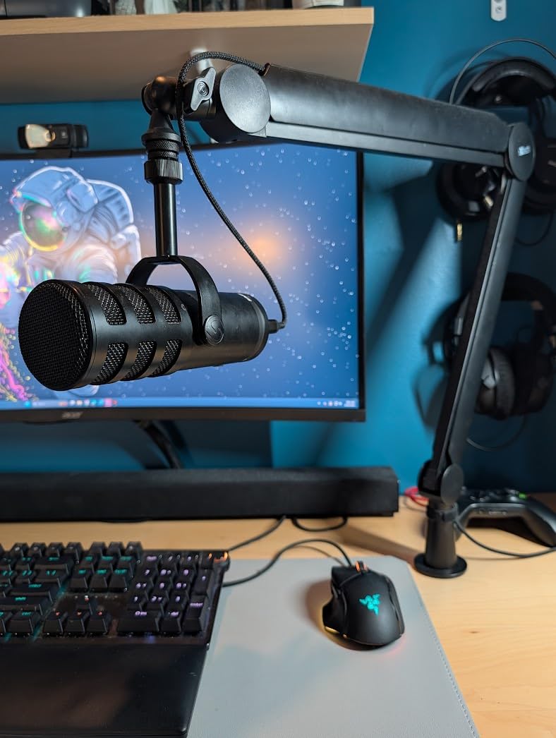 IXTECH Premium Microphone Boom Arm with Desk Mount, 360deg Rotatable, Fully Adjustable, for Podcast, Video, Gaming, Radio, Studio, Recording, Sturdy and Universal VALIANT Model customer photo 1