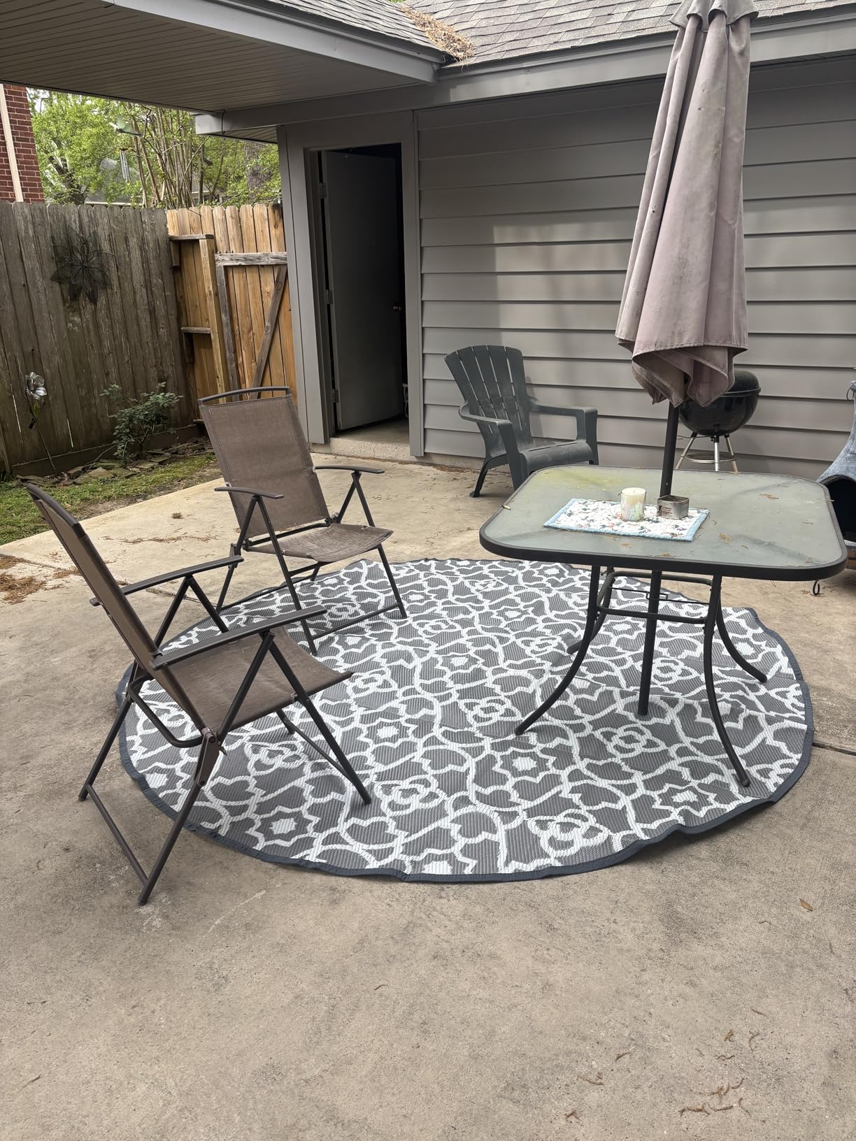 HEBE Outdoor Rug Waterproof 5x8, Plastic Straw Rug Camping Rug, Reversible Outdoor Patio Rugs RV Mat Clearance, Indoor Outside Floor Carpet for Porch,Deck,Camper,Balcony,Backyard customer photo 2
