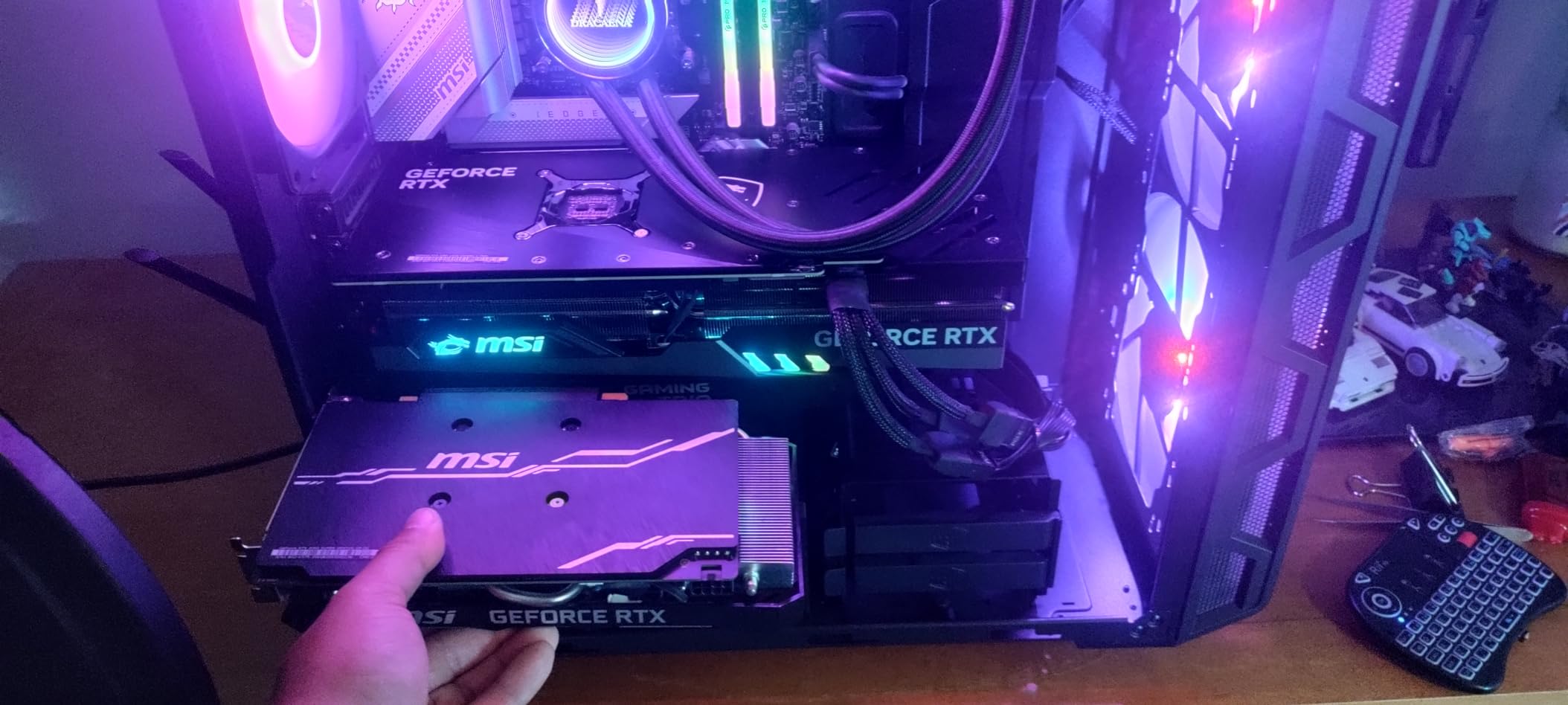 MSI Gaming GeForce RTX 4080 16GB GDRR6X 384-Bit Tri-Frozr (Gaming X Trio) customer photo 1