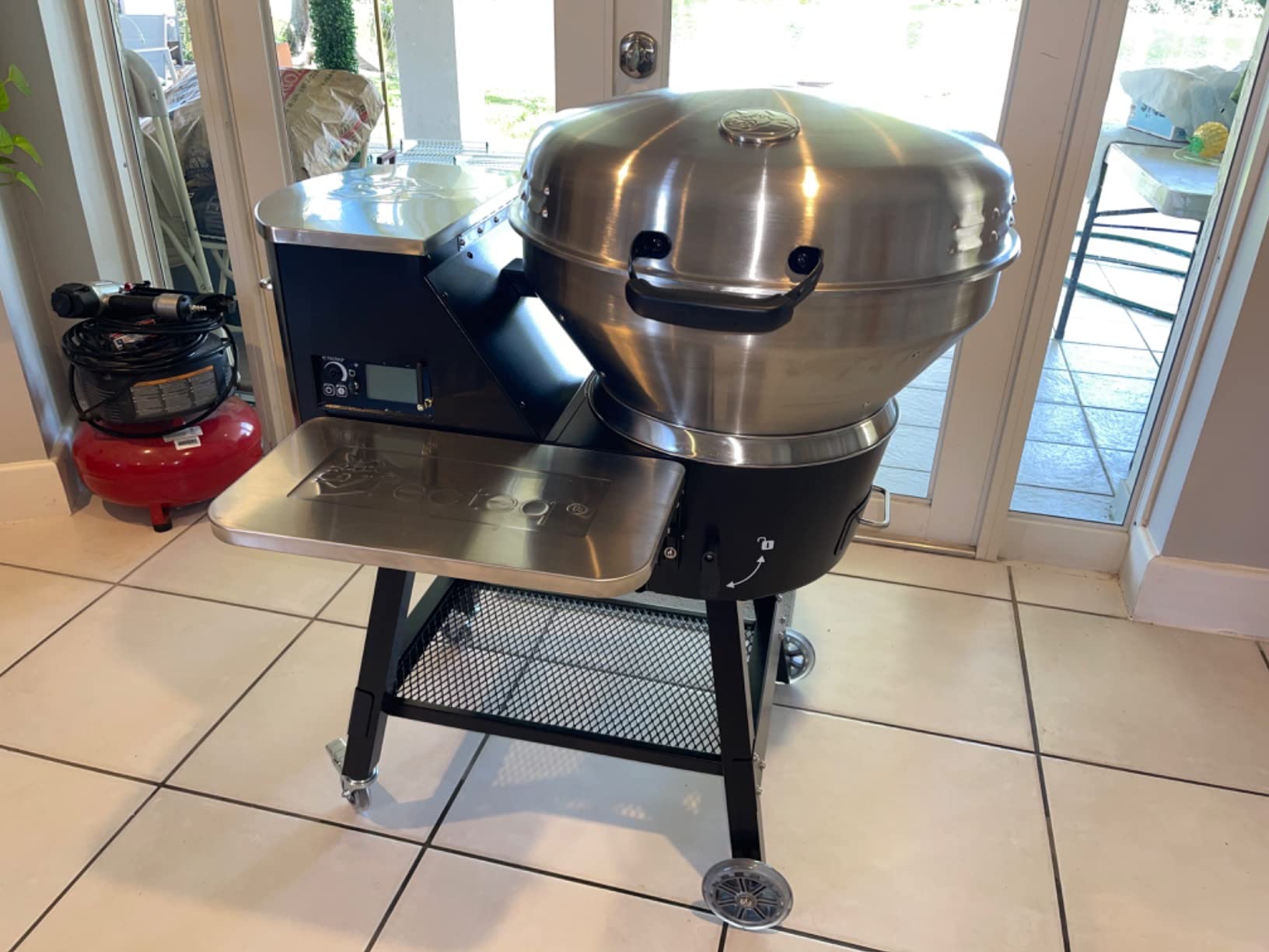 Pellet Grill RT-B380X Bullseye Deluxe, WiFi Enabled Electric Pellet Smoker Grill, BBQ Outdoor, Smoke, Sear, and More customer photo 1