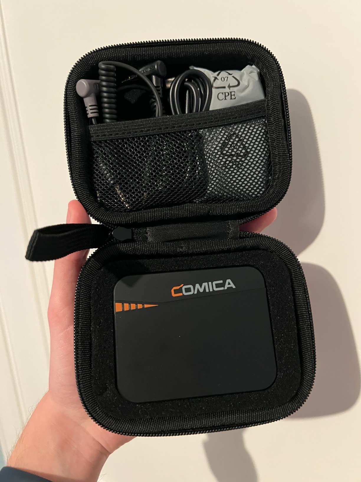 COMICA Vimo C3 Wireless Lavalier Microphone with Noise Cancellation, 656ft Transmission, Gain Control, Compact Wireless Lapel Microphone for DSLR Cameras/Android/Live-Streaming/Vlogging/YouTube customer photo 2