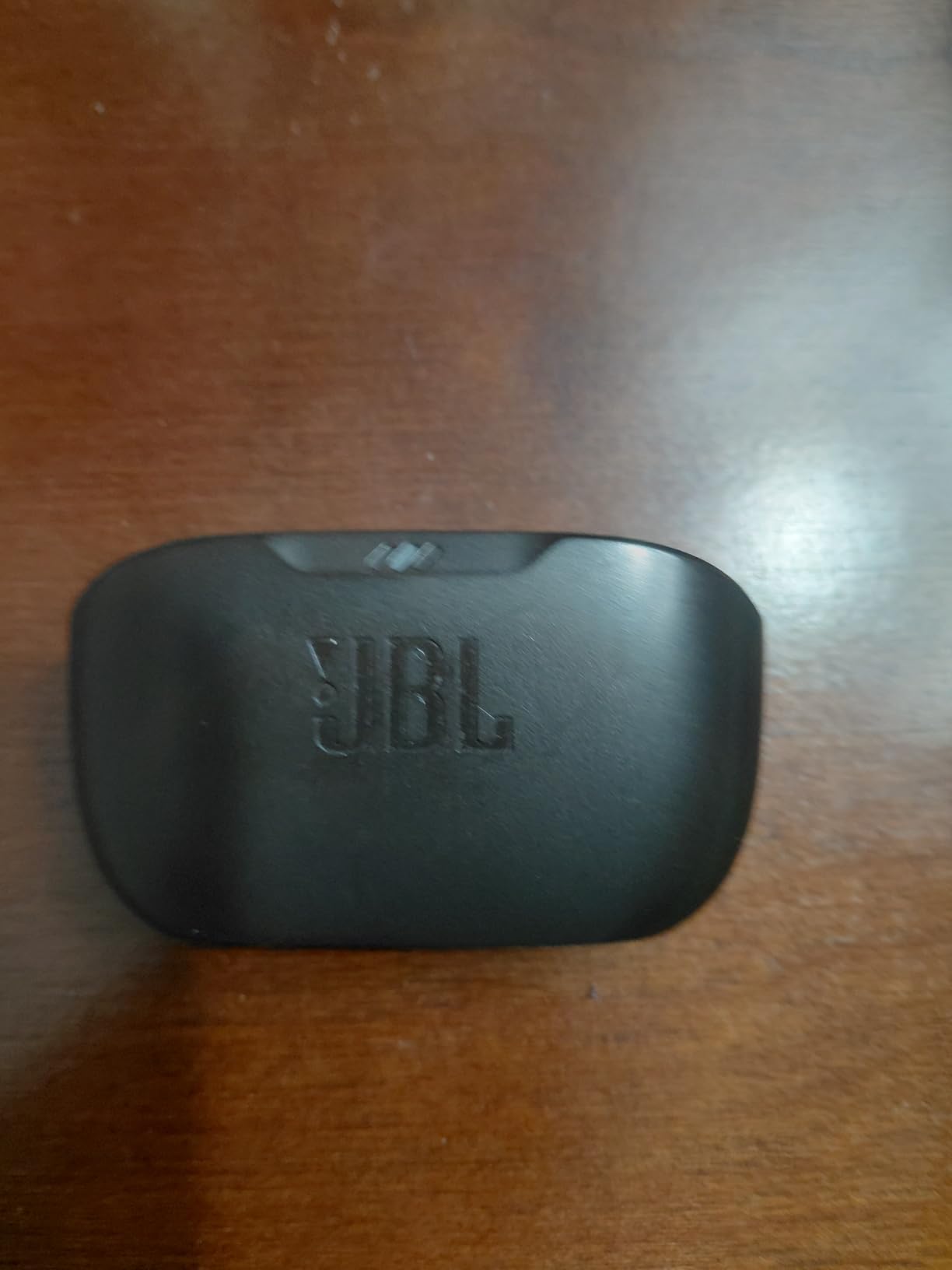 JBL Vibe Buds - True Wireless Earbuds, Smart Ambient, VoiceAware, Up to 32 total hours of battery life with speed charging, Water and dust resistant, JBL Deep Bass Sound (Black) customer photo 1