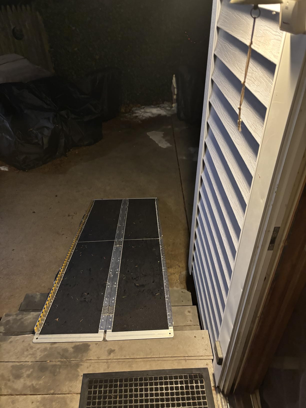 VNN Portable Wheelchair Ramp 6FT, Seamless Non-Slip Aluminum Ramps for Wheelchairs for Home, Handicap Wheelchair Ramps for Home Steps, Aluminum Loading Dock Plates, Doorways customer photo 1