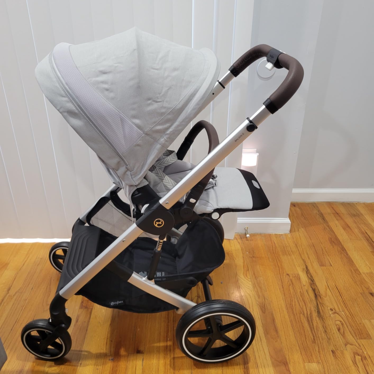 CYBEX Balios S Lux Toddler and Baby Stroller with Reversible Seat, Unique One-Pull Harness, and Multiple Recline - Travel System Ready, with One Hand Fold, Silver Frame/Ocean Blue Seat customer photo 2