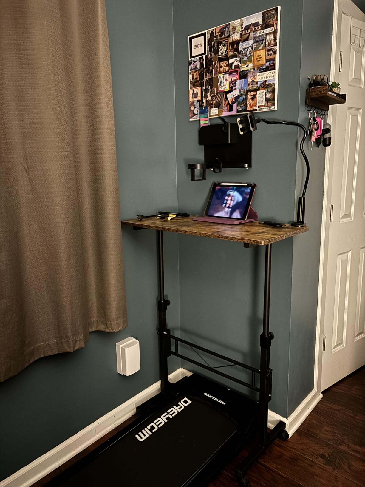 Standing Desk Adjustable Height, Mobile Stand Up Desks with Wheels Small Computer Desk Rolling Desk, Portable Laptop Desk Black Standing Table Sit Stand Home Office Desks 16