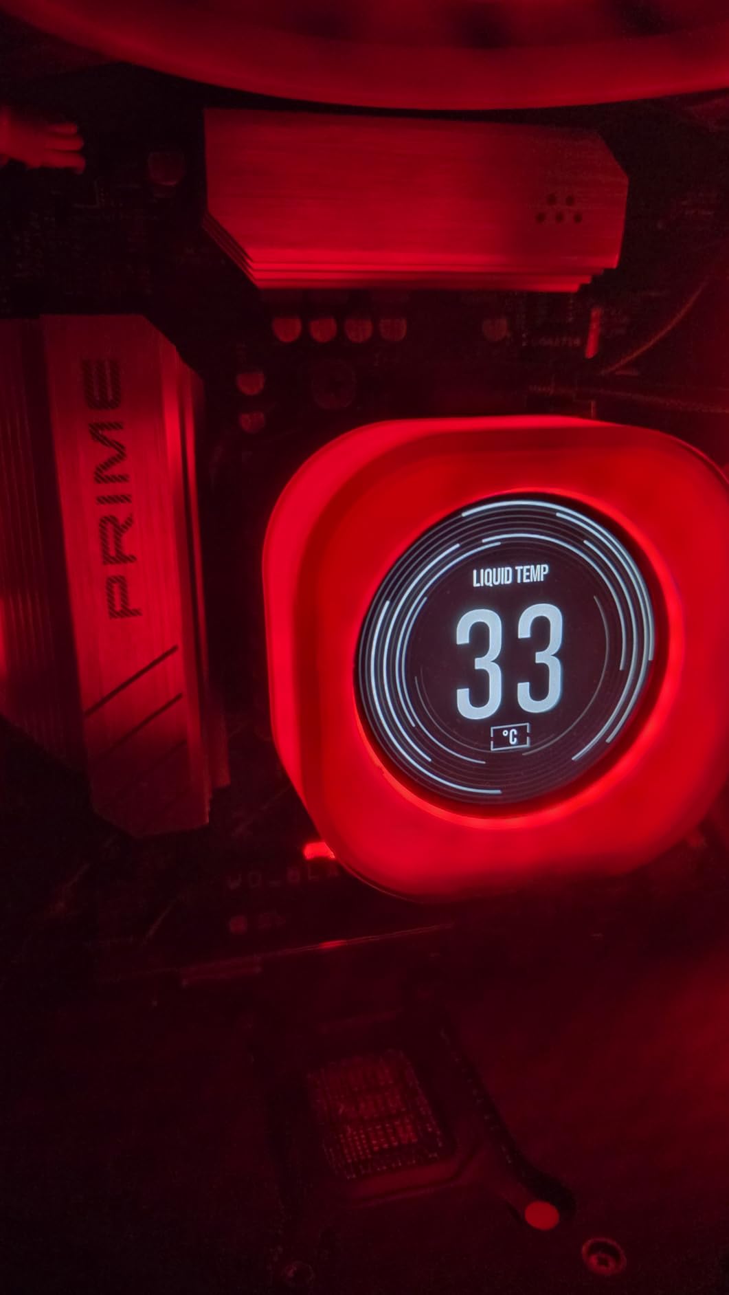 Ryzen 7 7800X3D 8-Core, 16-Thread Desktop Processor customer photo 1