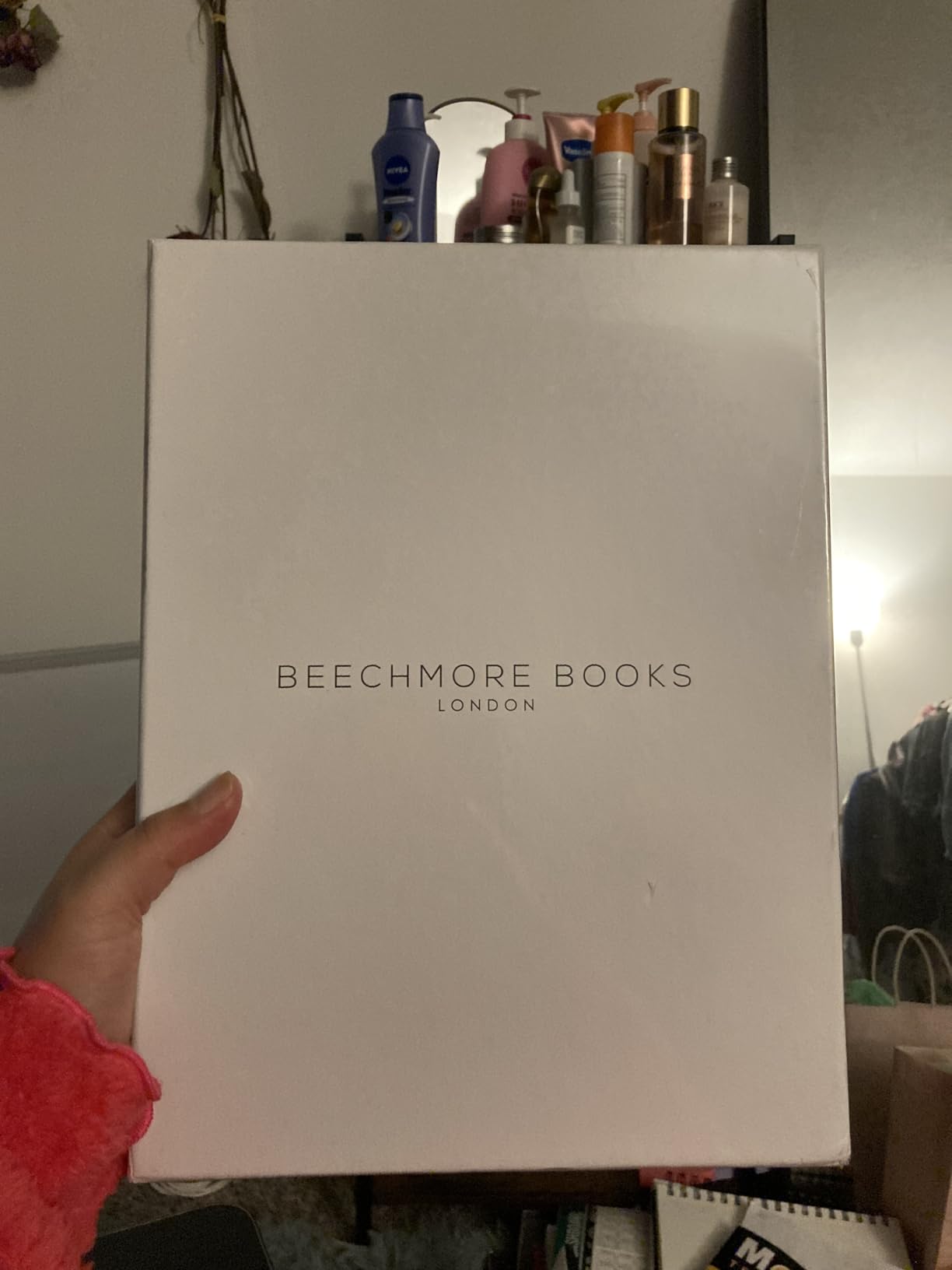 Beechmore Books A4 Mixed Media Sketchbook - 8.5x11 Hardcover Lay-Flat Art Journal, 160 GSM / 98 lb Professional Ivory Paper, 156 Perforated Pages, Gift Box, Ink, Drawing and Light Watercolor customer photo 1