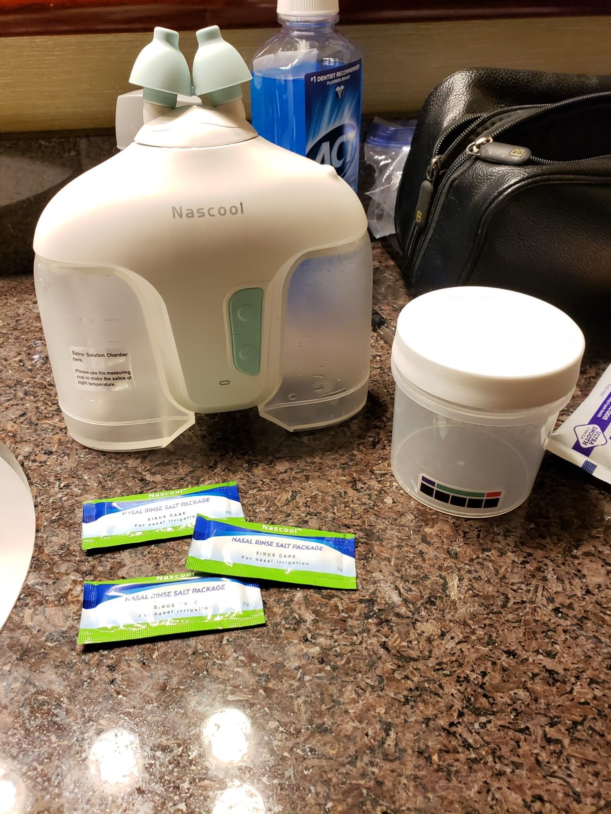 Electric Nasal Irrigation System with 50 Salt Packets, 2 Modes Nose Cleaner with SelfCleaning & Auto Waste Collection Function customer photo 1