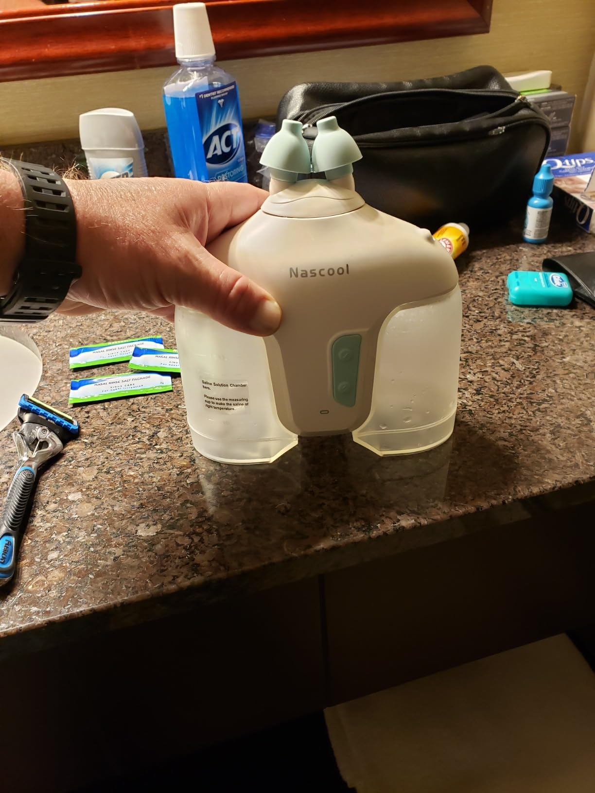 Electric Nasal Irrigation System with 50 Salt Packets, 2 Modes Nose Cleaner with SelfCleaning & Auto Waste Collection Function customer photo 2