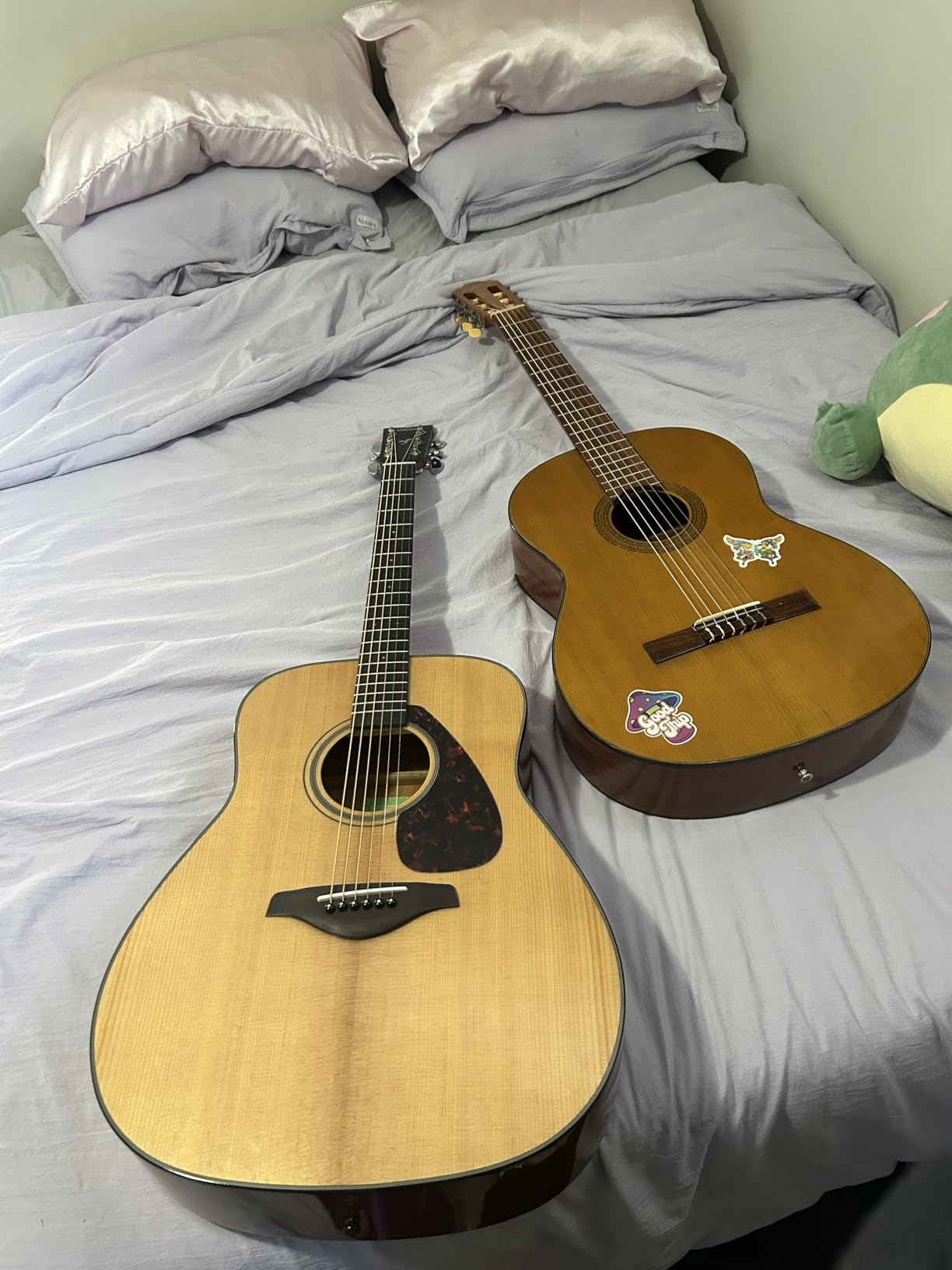 YAMAHA FG800J Solid Top Acoustic Guitar customer photo 2