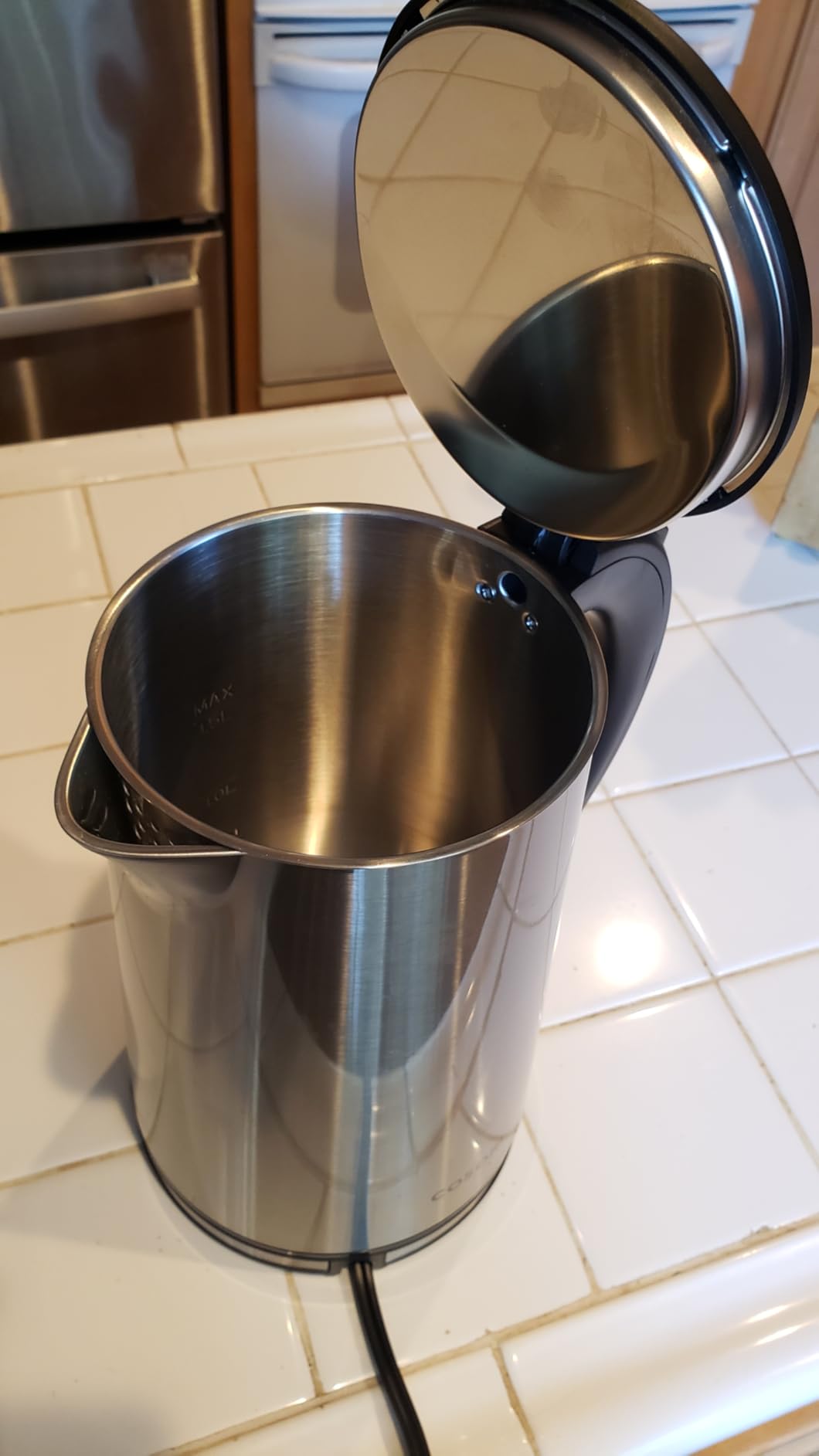 Cosori Electric Kettle, No Plastic Inner Lid, Filter & Spout, Stainless Steel Tea Kettle, Automatic Shut Off & Boil-Dry Protection, Durable Tea Kettle Boiler & Heater, 1.5L/1500W, Silver customer photo 2