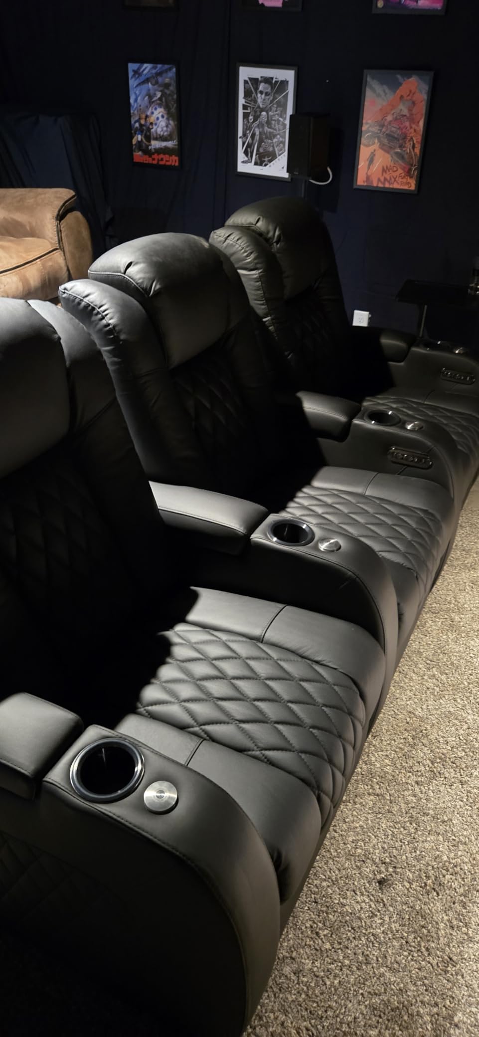Weilianda Home Theater Seating Top Grain Leather Zero Gravity Recliner Chair Power Headrest Recline Movie Seat Gaming 7 Colors Mood Light Sofa with Tray Table USB Charge Row of 4 Black customer photo 2