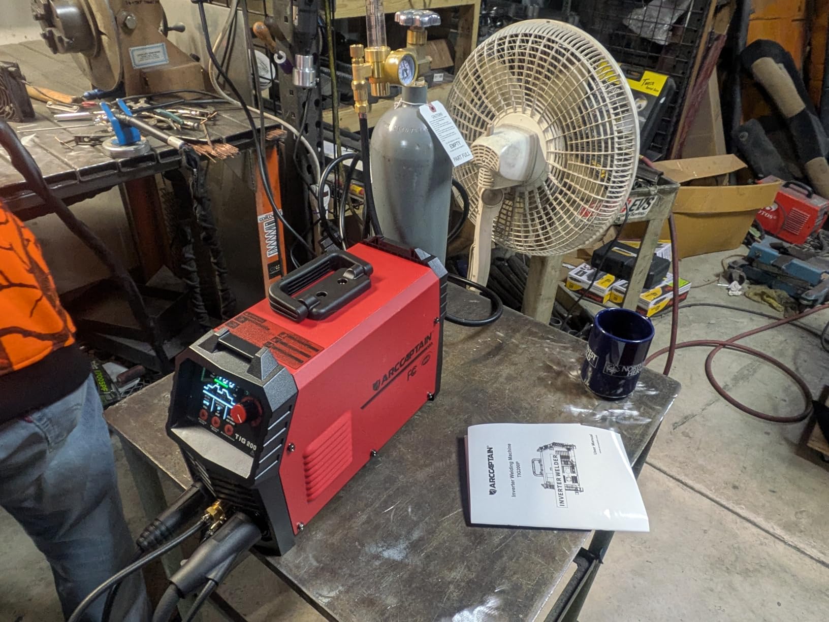 ARCCAPTAIN TIG Welder AC/DC 200Amp with Pulse, Aluminum TIG Welder 110V/220V TIG Welder with Square/Triangular Wave/Stick/MMA/Spot 7 in 1 MultiProcess Welding Machine customer photo 1