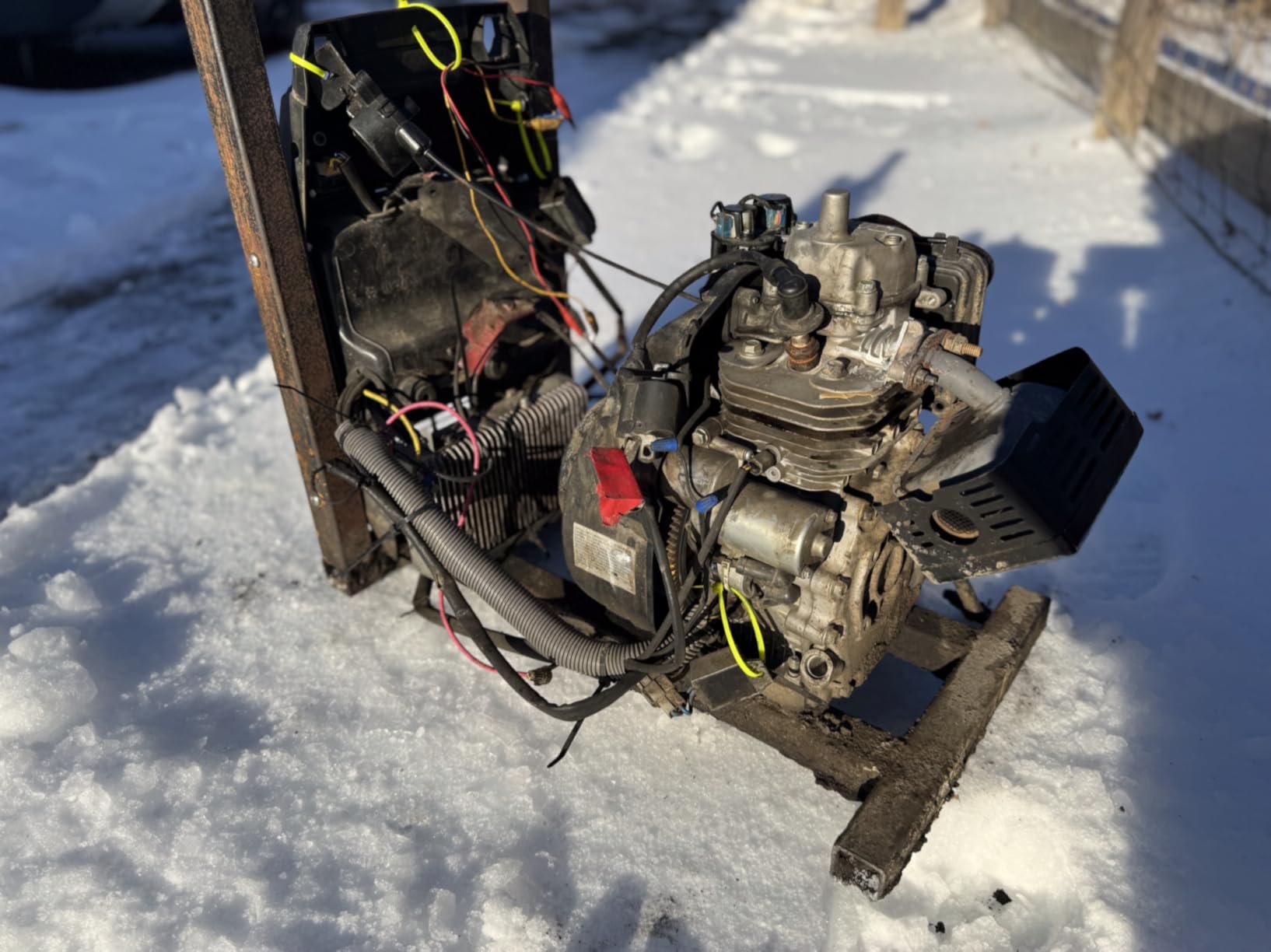 WEN Quiet and Lightweight 4800-Watt RV-Ready Portable Inverter Generator with Fuel Shut Off (56477i) customer photo 2
