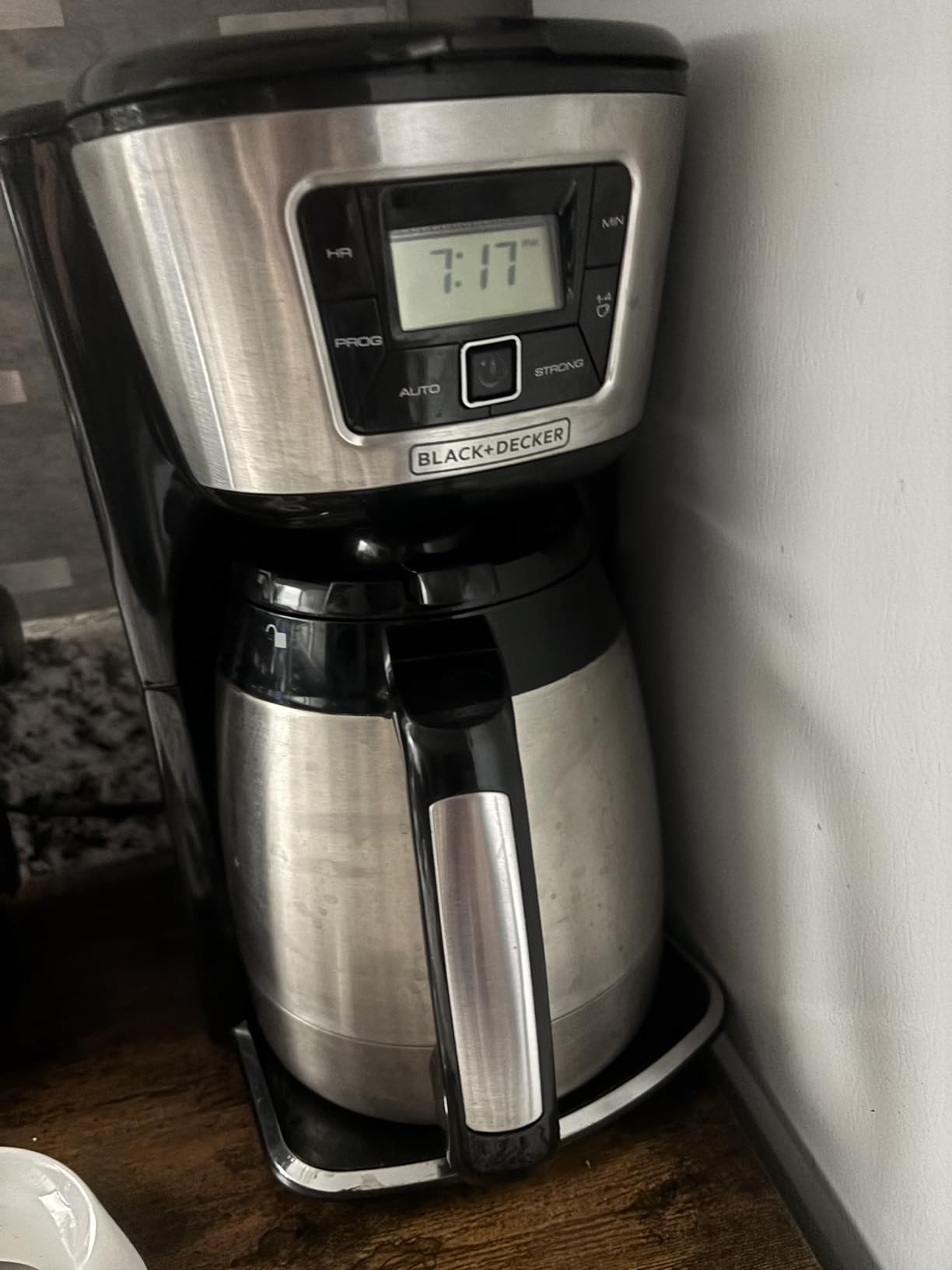 BLACK+DECKER 12 Cup Thermal Programmable Coffee Maker with Brew Strength and VORTEX Technology, Black/Steel, CM2046S customer photo 1