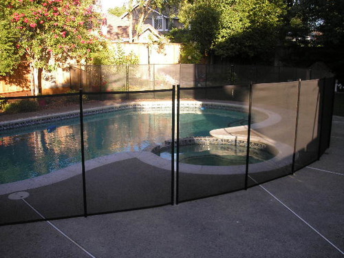 WaterWarden Safety Fence for Inground Pool 4' x 24' ft, Guards Children and Pets, UL Certified to ASTM F2288, 4 Foot Tall Removable Protection Barrier, Hardware Included, 2 Sets of 4'x12', Black customer photo 2
