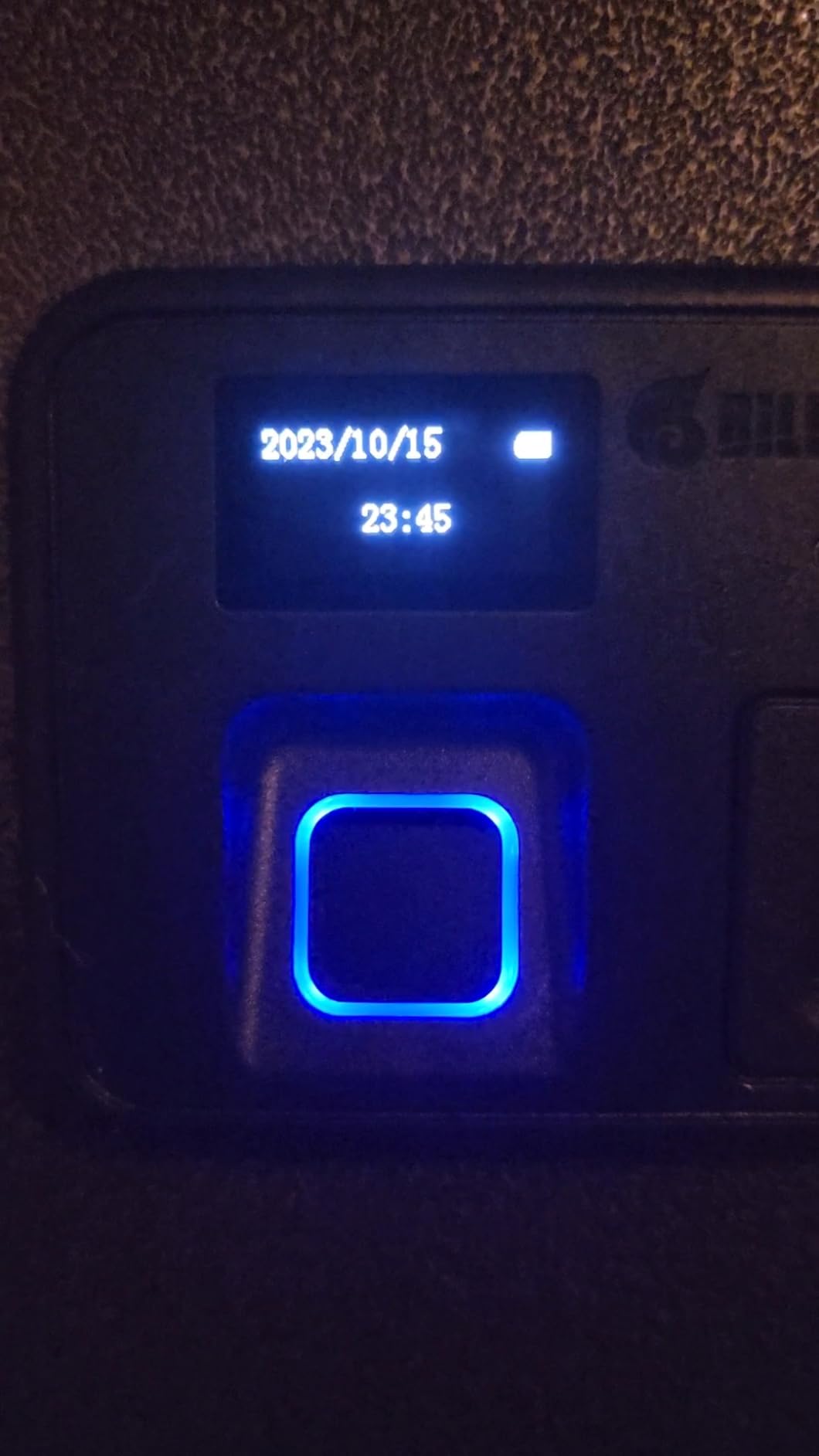 Billconch Smart Gun Safe for Multiple Pistols - Automatic Lock Safe Box with LCD Display/Voice Guide, Quick Access Unlock with Fingerprint/Keypad/Key/App, Biometric Handgun Safe for Money Valuables customer photo 2