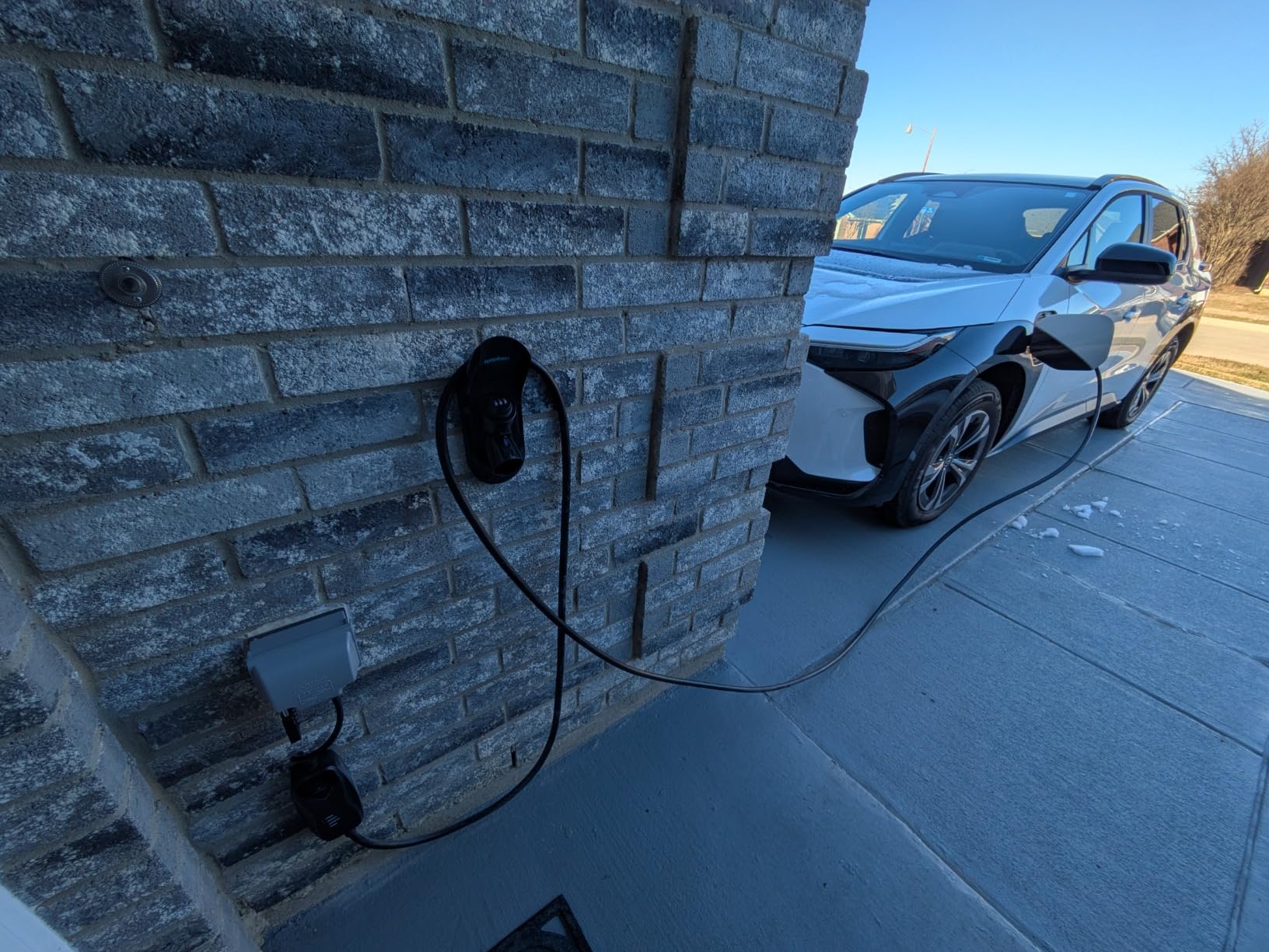 Lectron Level 1 EV Charger - ETL Certified, 120V, 15 Amp, 16 ft Extension Cord & J1772 Cable - Portable Electric Car Charger for J1772 EVs customer photo 2