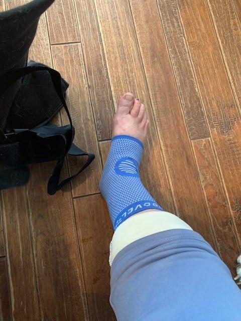 Modvel Foot & Ankle Brace Socks for Sprained Ankle Compression Sleeve - Foot Support for Women & Men - Tendonitis & Arthritis Ankle Brace Sports Running, Torn Ligaments & Women Stabilizing Ankle Wrap customer photo 1
