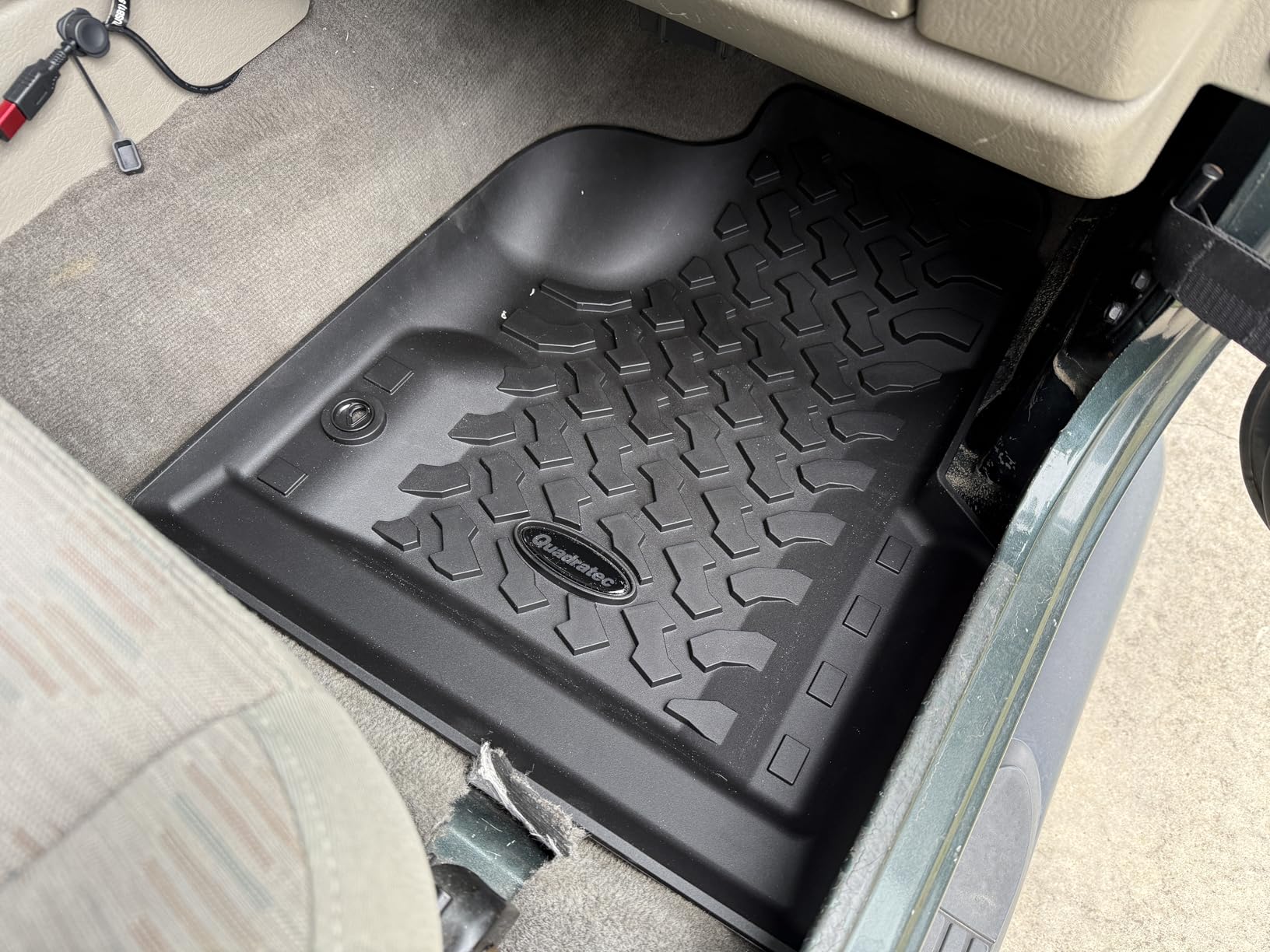 Quadratec Ultimate All Weather Floor Liner - Rear - Fits Jeep Wrangler TJ & Unlimited 1997-2006 - Black - Extra Tall Sides - 5/16 Deep Tread Pattern - Won't Crack, Melt or Warp customer photo 1