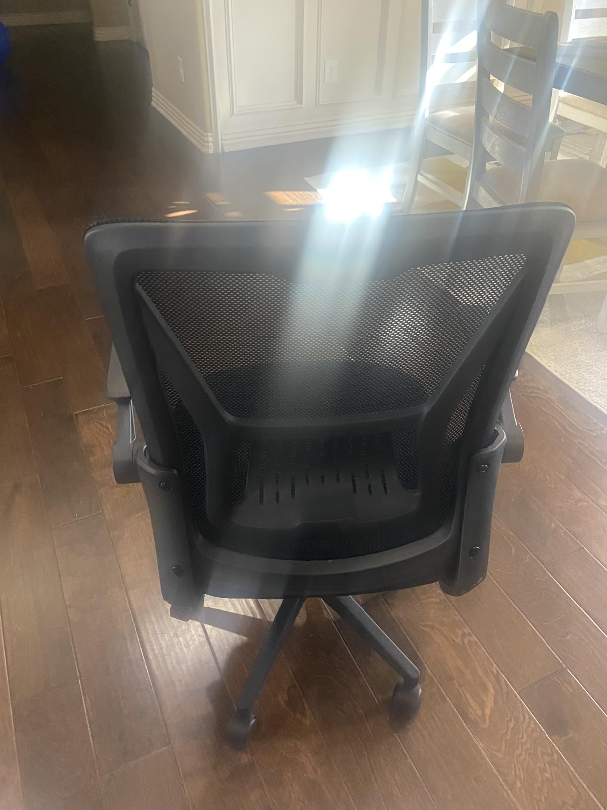 VECELO Mid-Back Swivel Ergonomic Office Chair with Adjustable Arms, Mesh Lumbar Support for Computer Task Work, Black customer photo 2