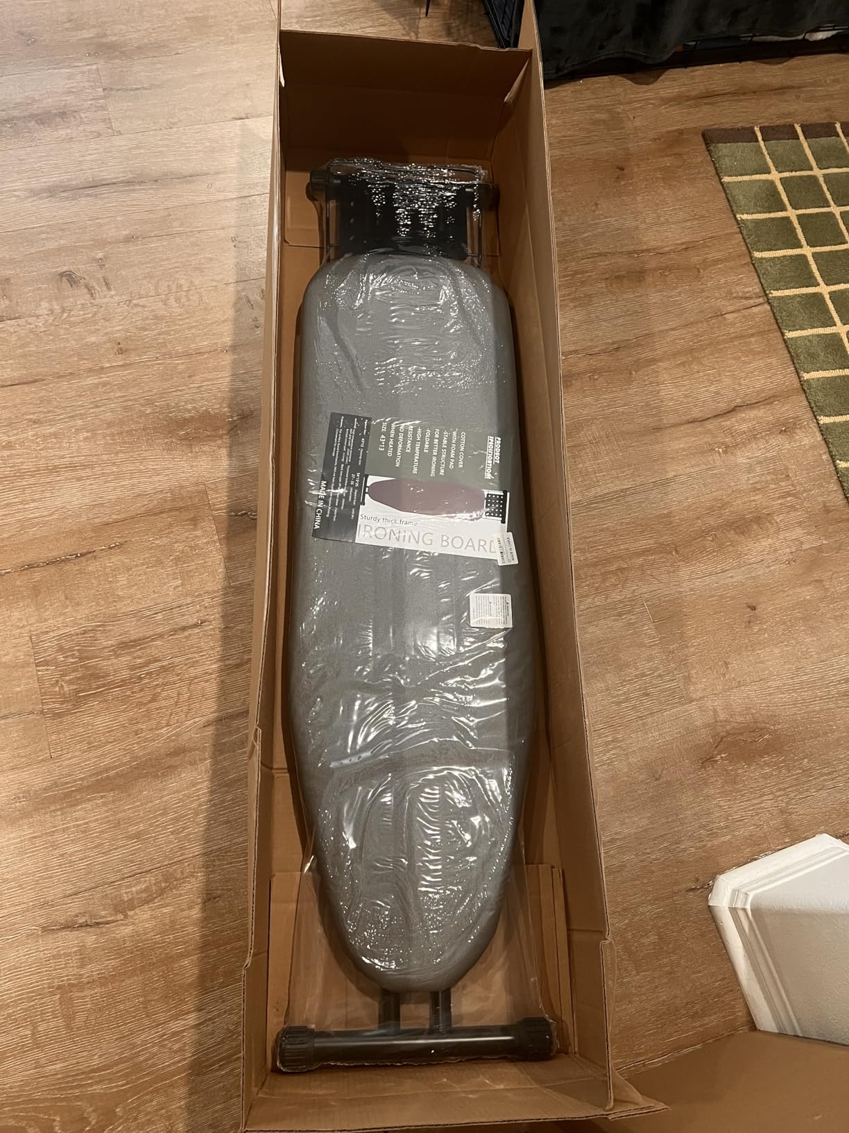 Deluxe Ironing Board with Heat Resistant Cover and Thicken Felt Pad, Heavy Sturdy Legs,Full Size Hanger Iron Board,Foldable (L-Grey) customer photo 2