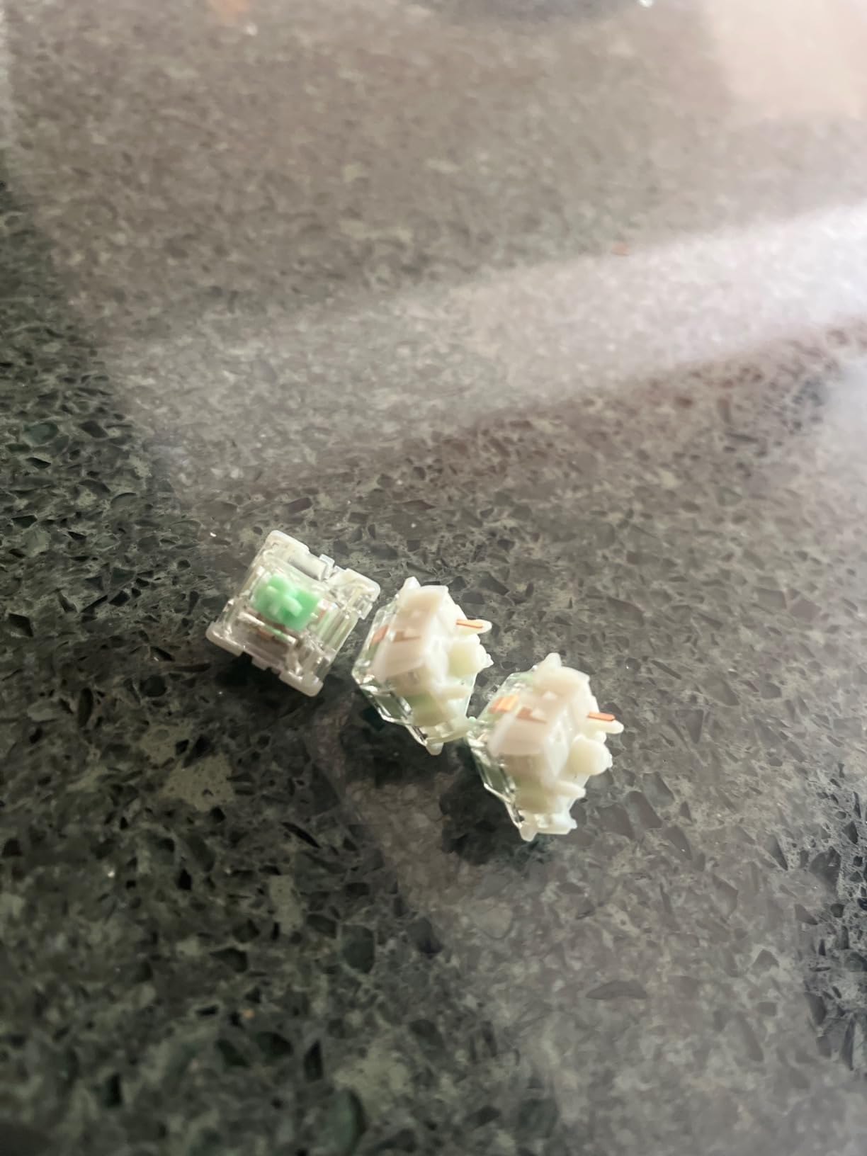 GATERON Baby Kangaroo 2.0 Keyboard Switches, Heavy Tactile RGB LED 5 Pin Green 22mm Dual-Stage Spring Factory Pre-lubed 59gf Key Switches for MX Mechanical Keyboard (35PCS) customer photo 2