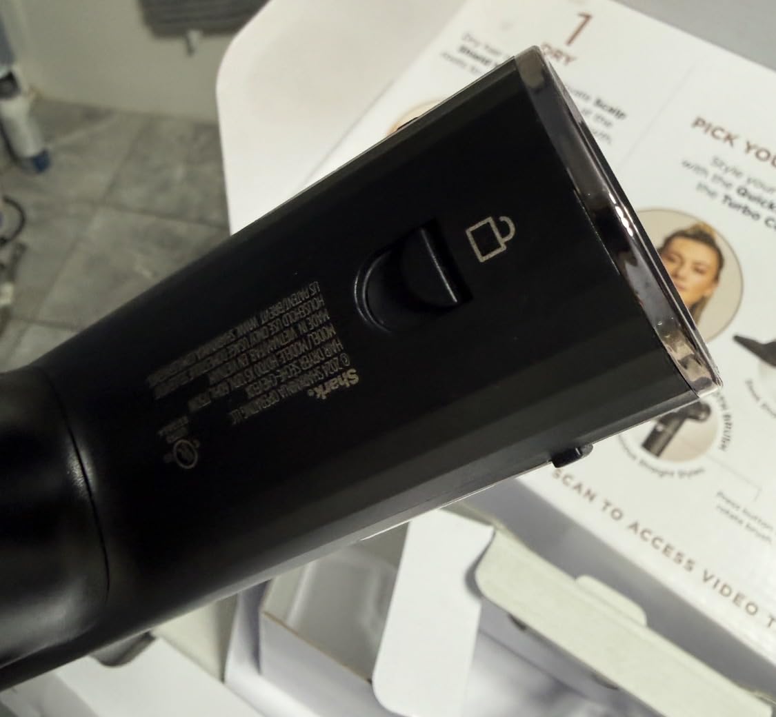 Shark Hair Dryer SpeedStyle RapidGloss Finisher and High-Velocity, Ionic Hair Blow Dryer with IQ Speed Styling and Drying Suite, No Heat Damage, Best for Curly and Coily Hair, Silk, HD332 customer photo 2